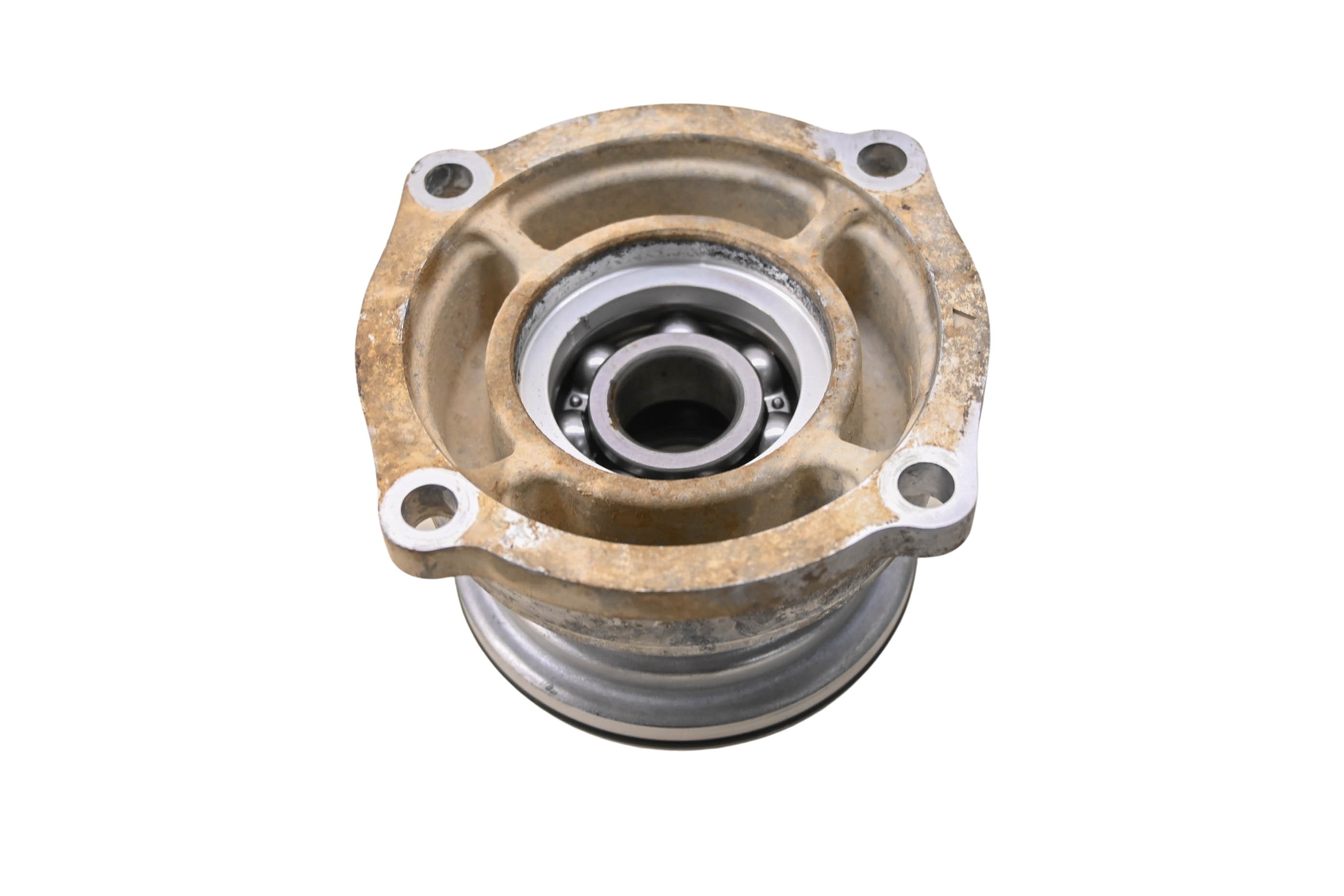 16 Yamaha Wolverine 700 Bevel Gear Bearing Housing Cover YXE700