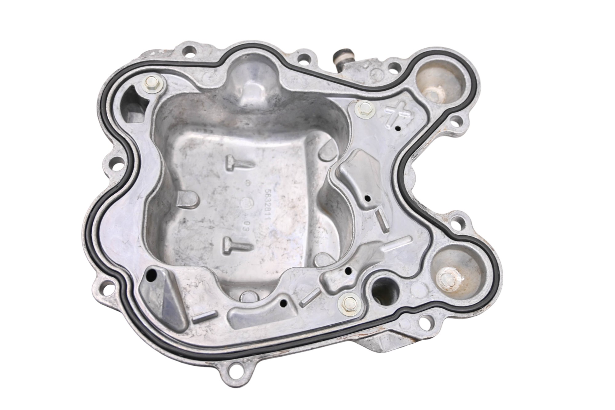 16 Indian Chieftain Dark Horse Front Valve Cover