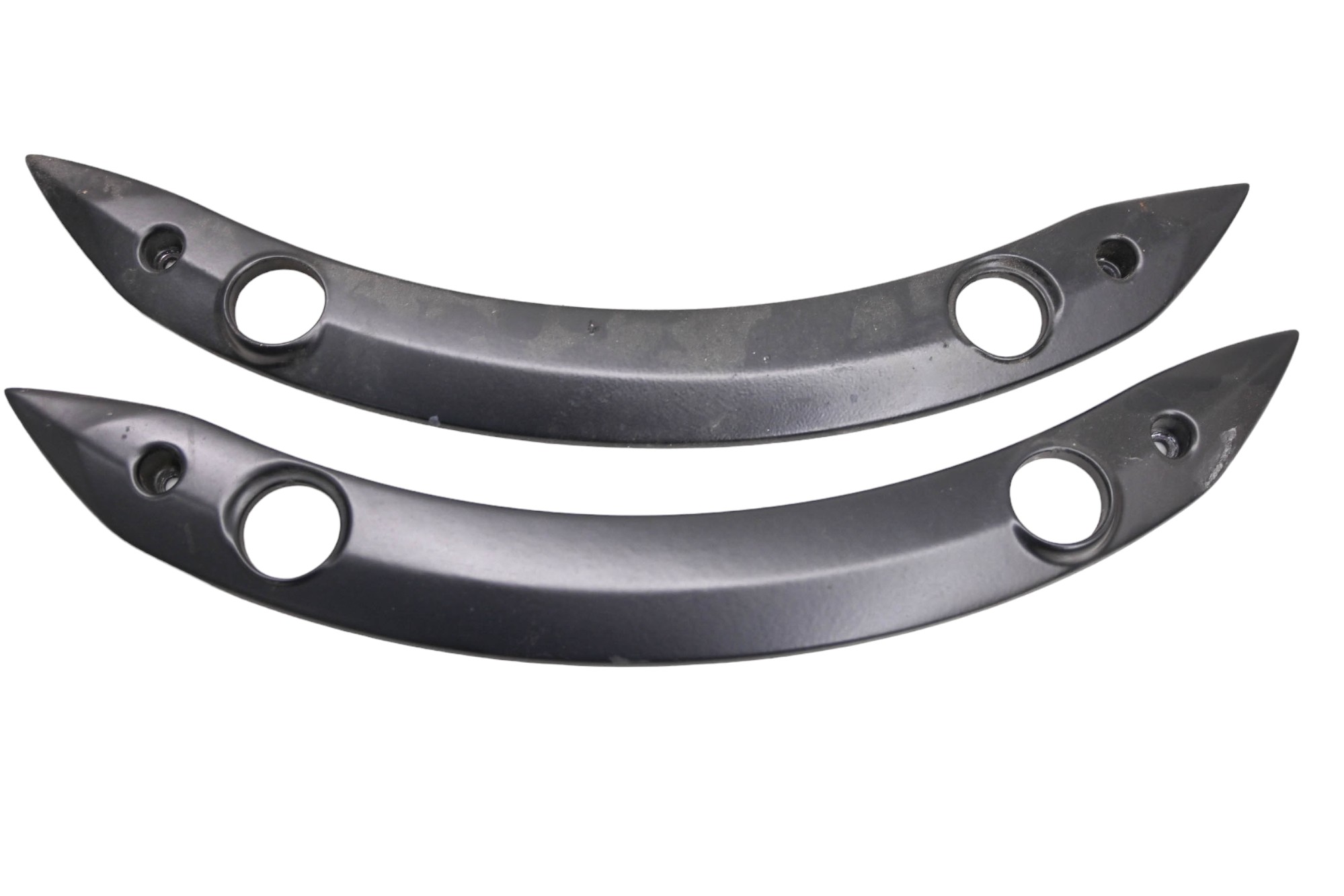 16 Indian Chieftain Dark Horse Strut Covers Left & Right
