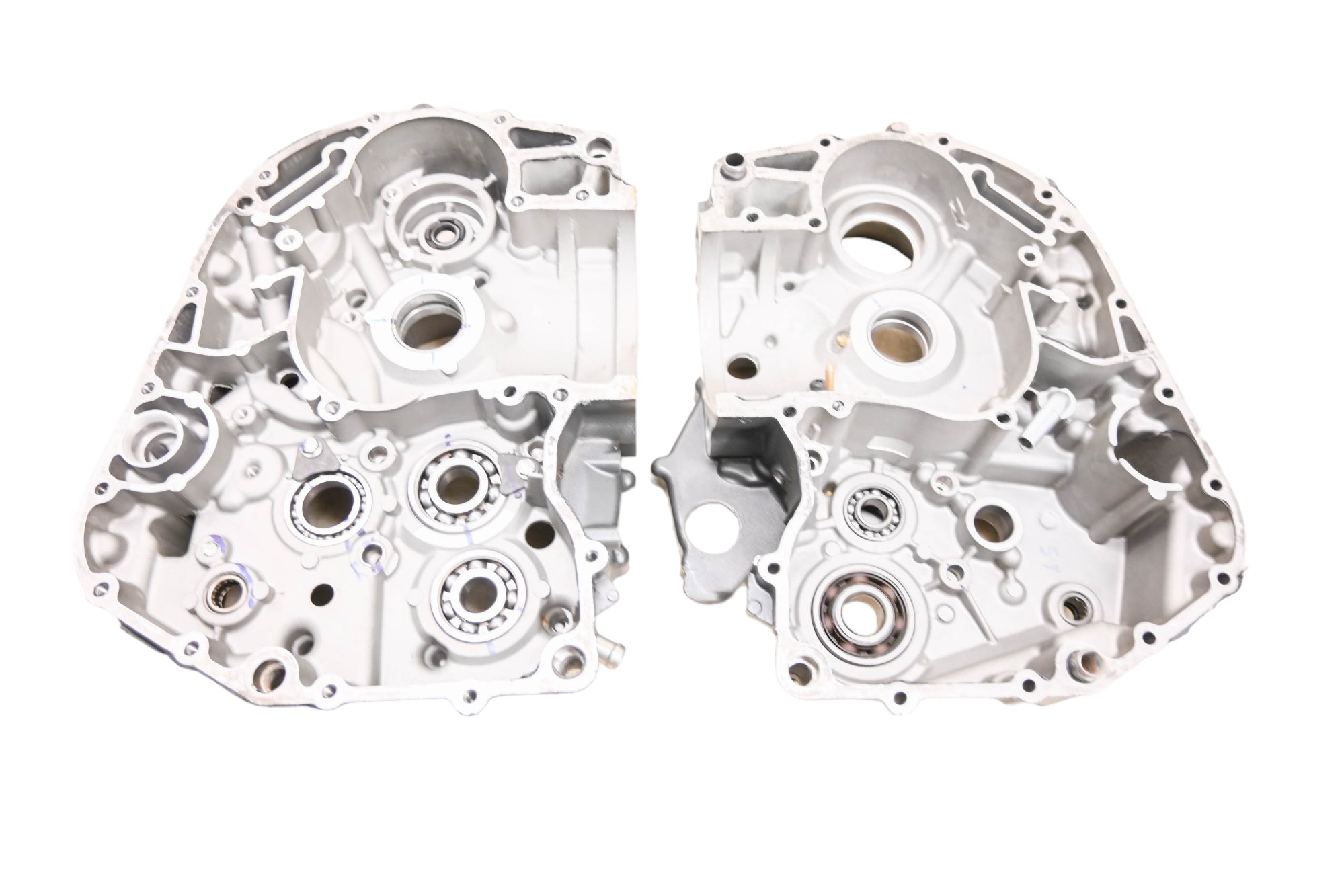 23 KTM 390 RC Crankcase Center Crank Case