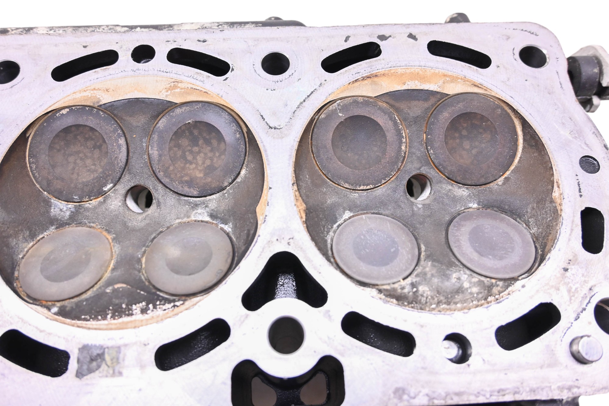13 Sea-Doo GTI 130 SE Cylinder Head