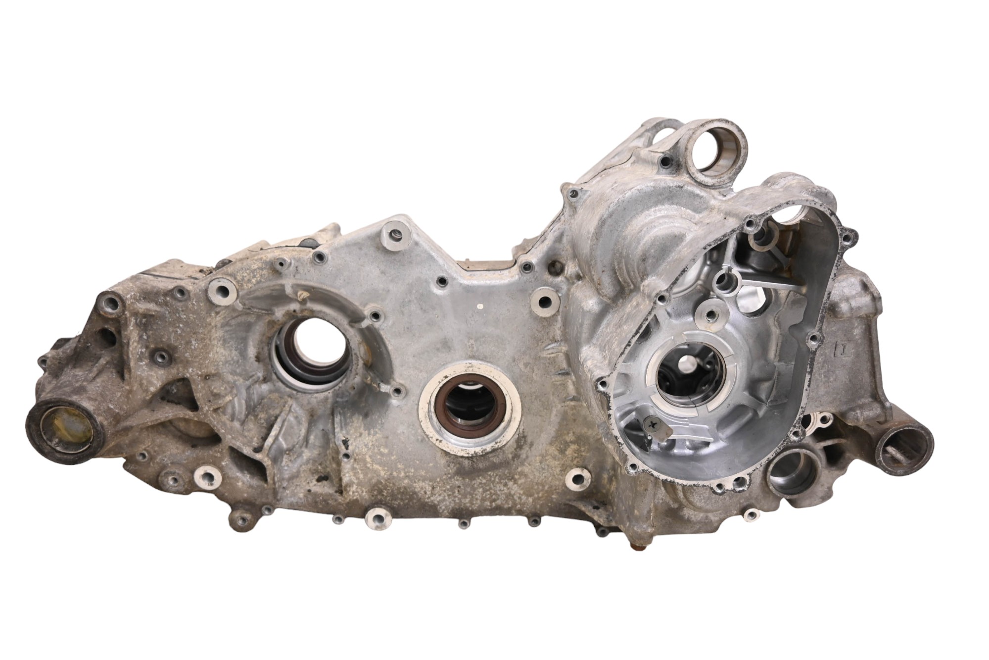 05 Suzuki Burgman 650 Crankcase Center Crank Case AN650