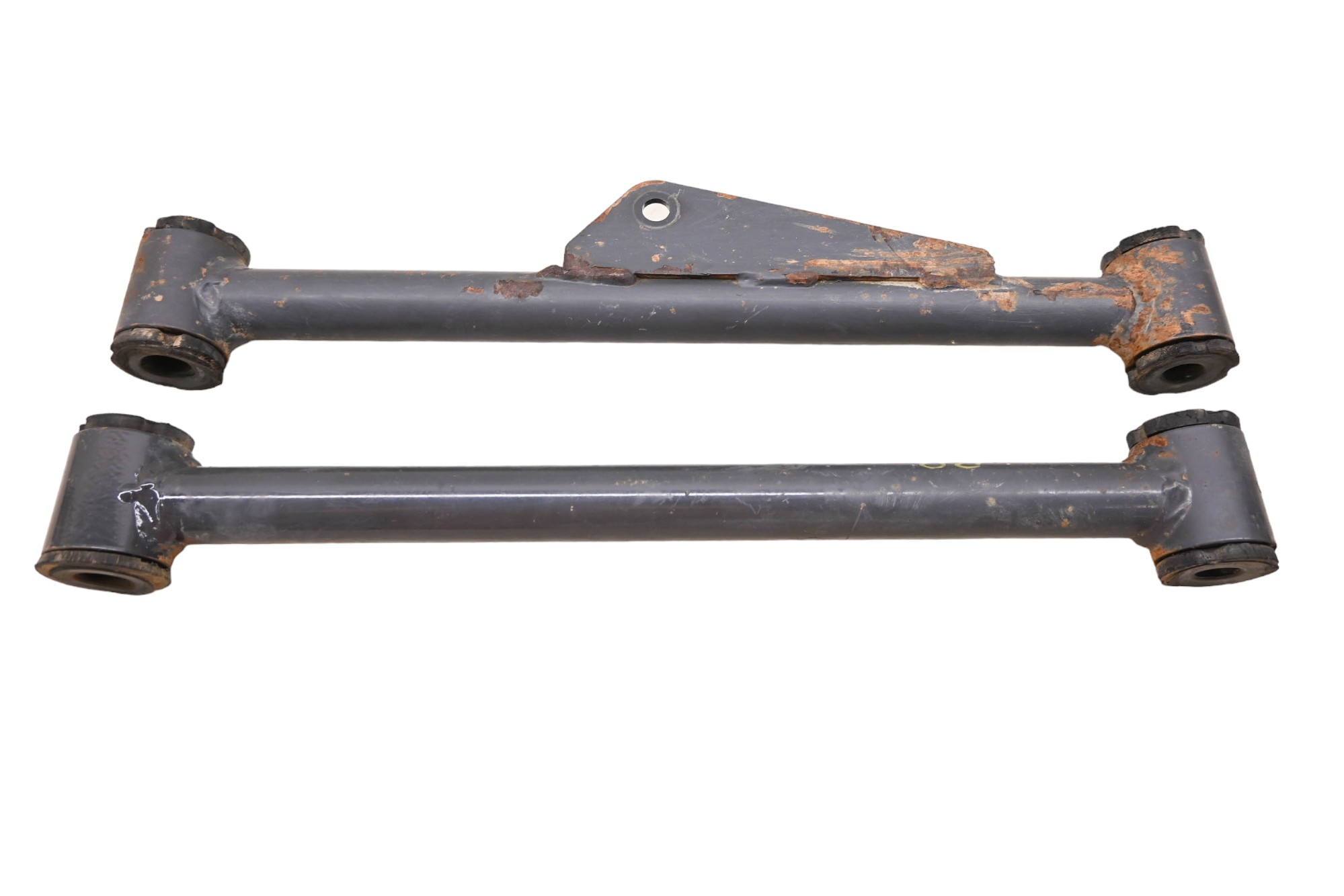 09 Kubota RTV500 Rear Lower Suspension Rod Arms