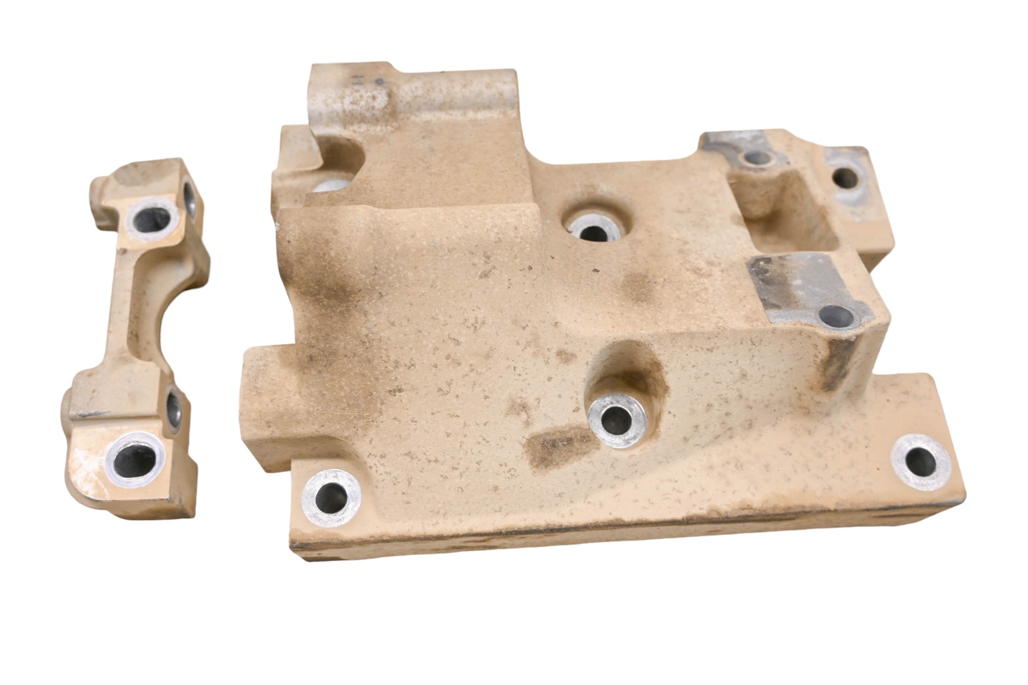 22 Polaris General XP 1000 Deluxe Engine Motor Transmission Bracket Mounts