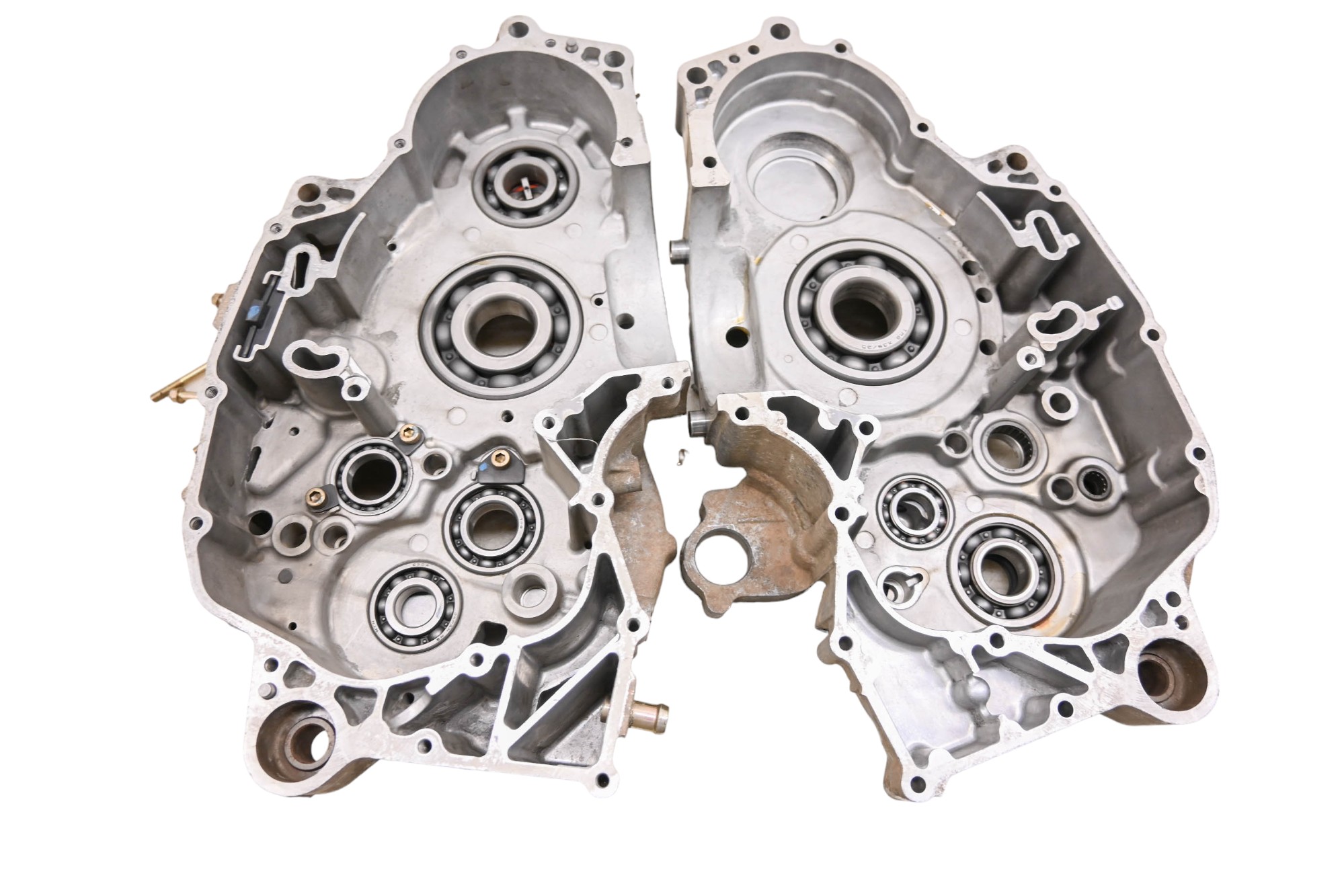05 Polaris Predator 500 Crankcase Center Crank Case