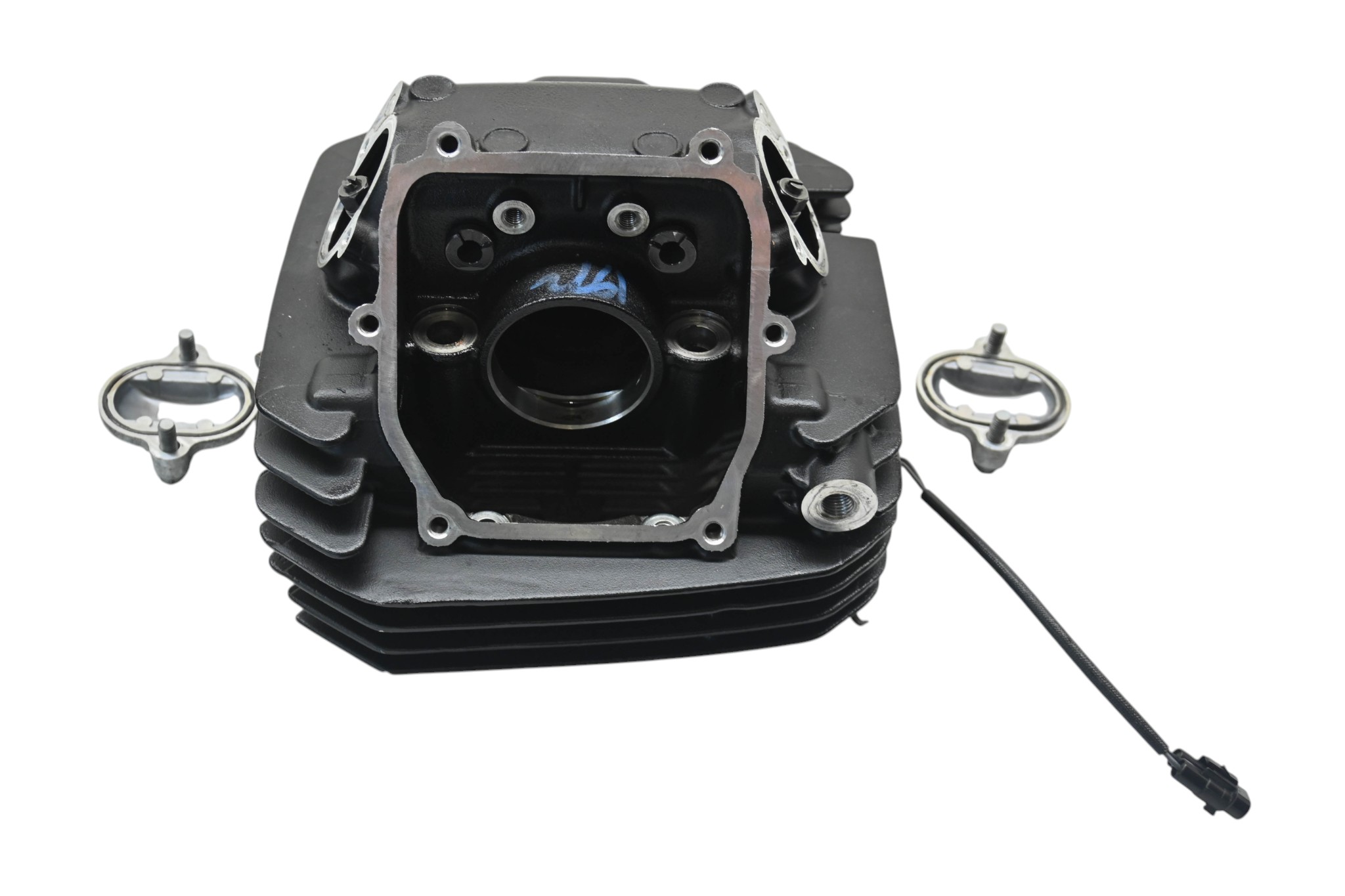 23 Kawasaki KLX230SM Cylinder Head