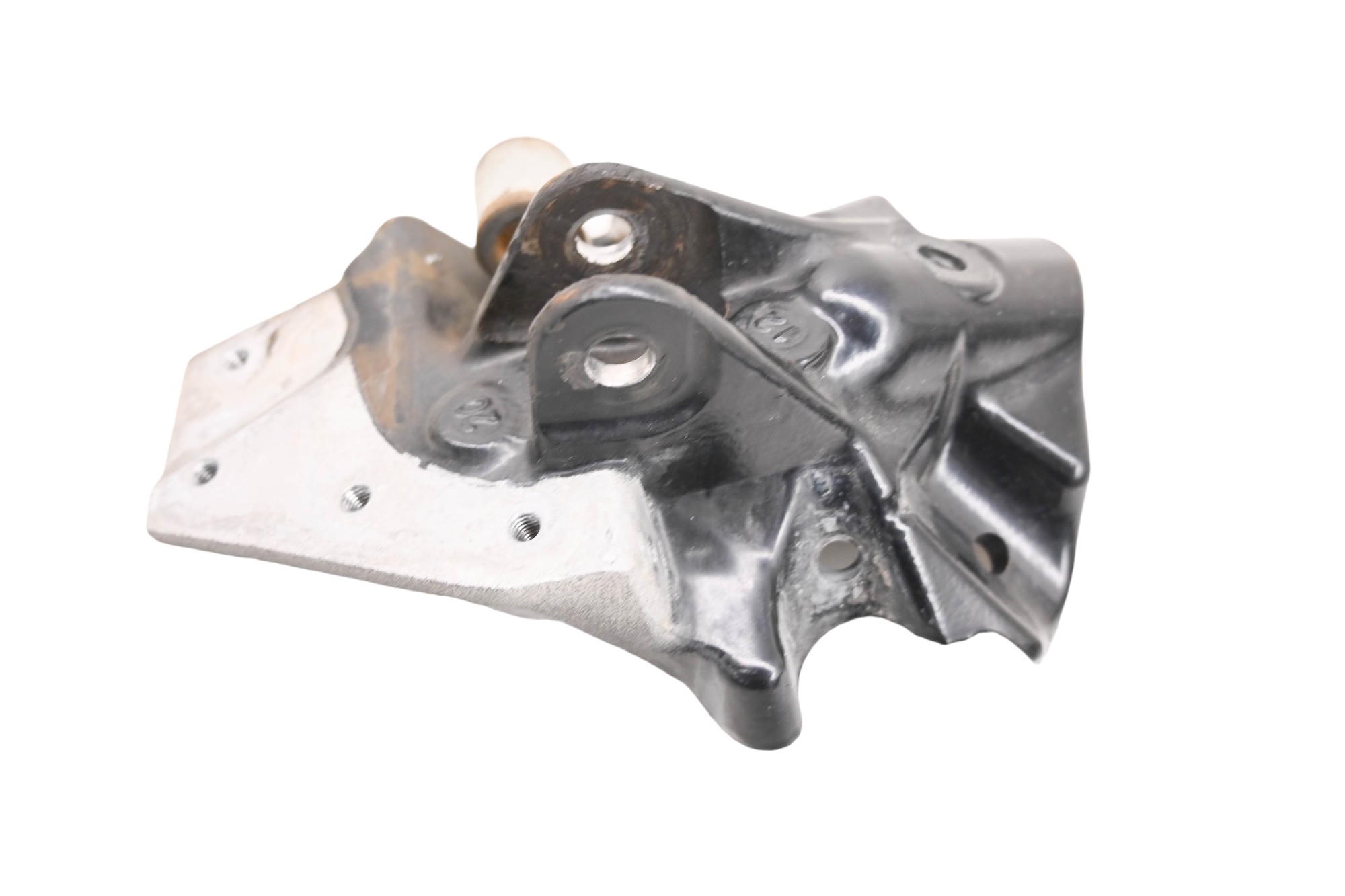 22 Arctic Cat 8000 Riot ES QS3 Front Right Shock Bracket Mount 146" 1.6