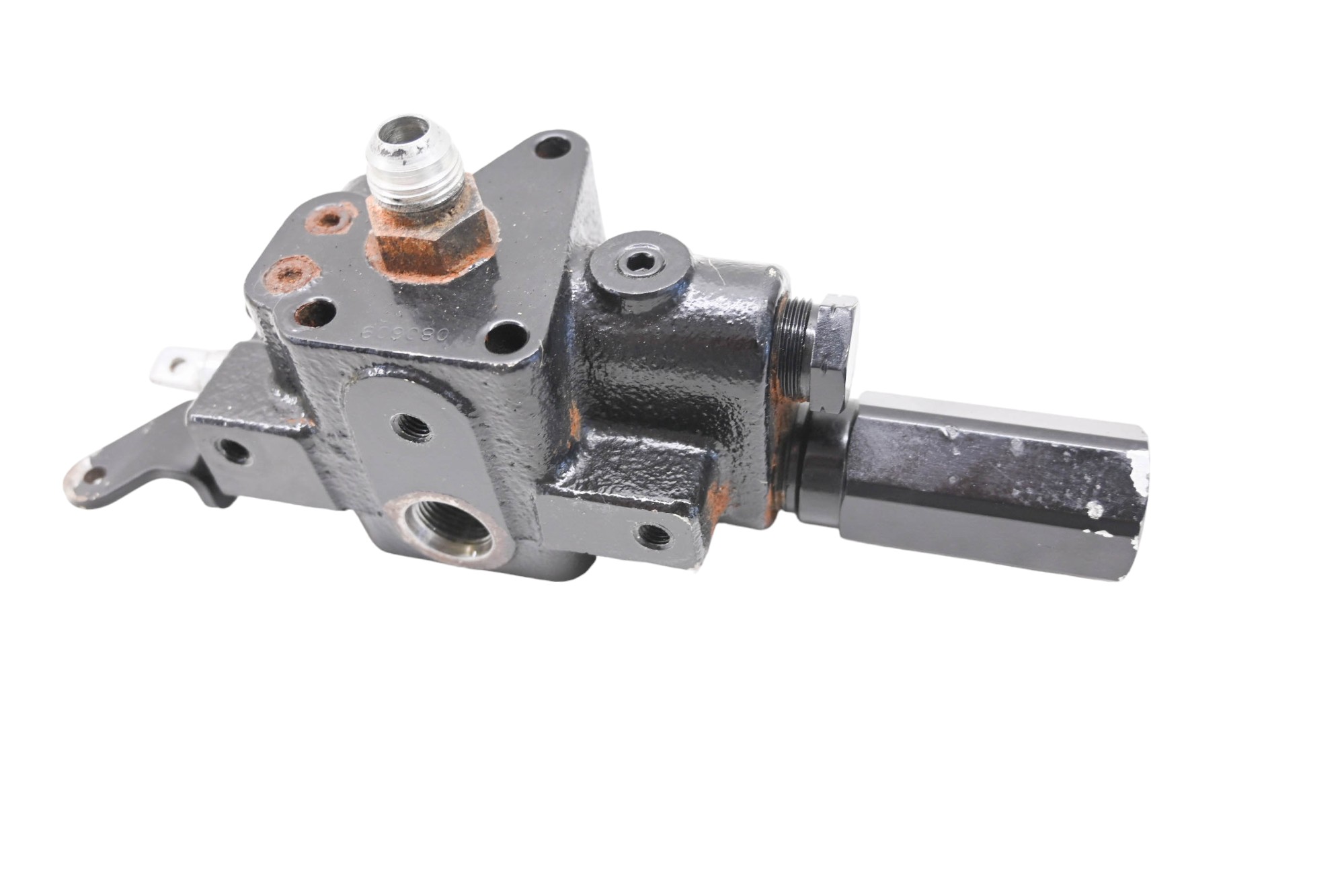 09 Kubota RTV1100CW Hydraulic Control Valve Pump