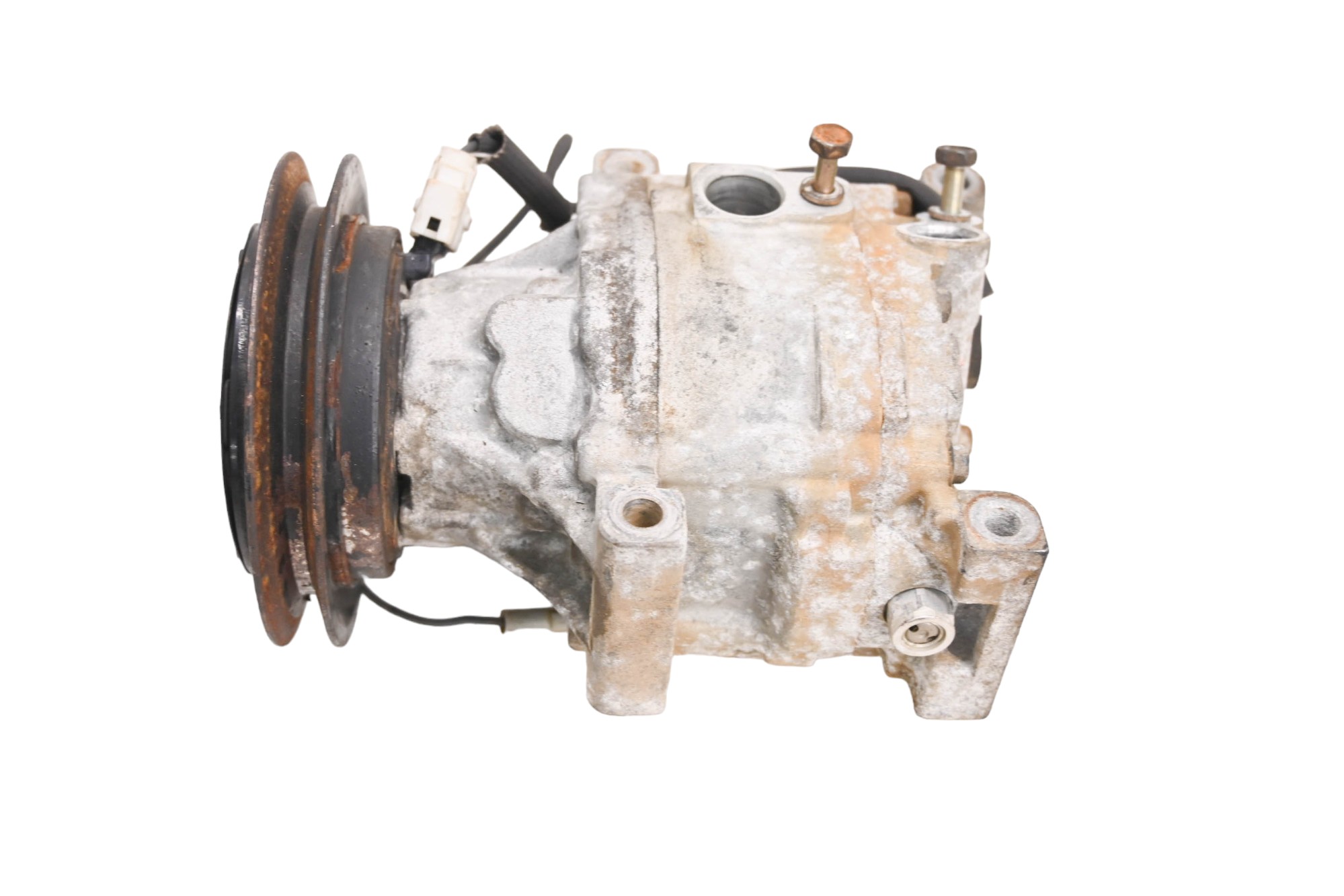 09 Kubota RTV1100CW Ac Compressor