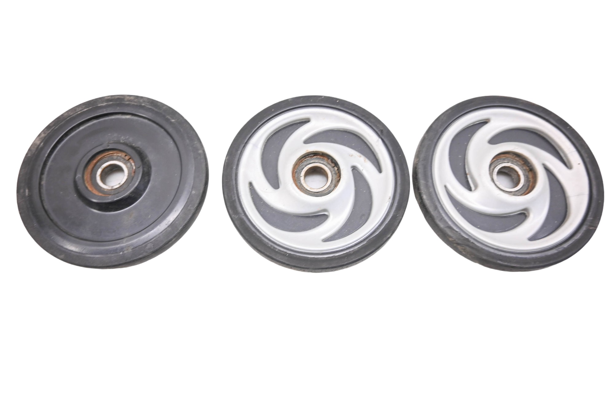 03 Polaris Trail Touring 550 Idler Wheels 380Mm 133"
