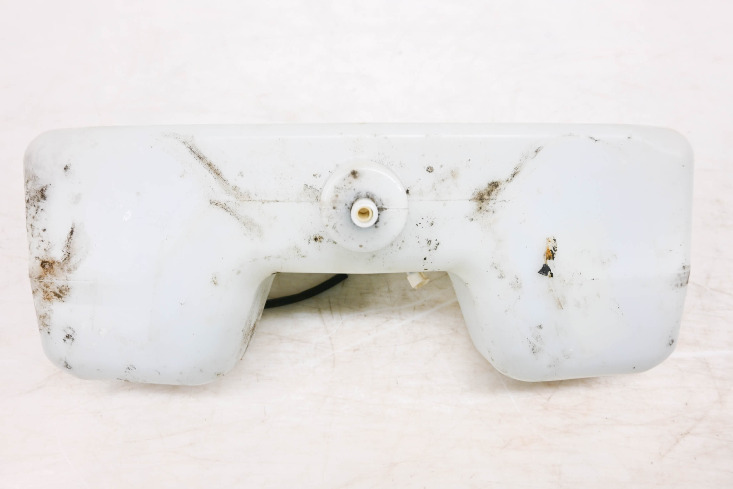 01 Yamaha XL800 Oil Tank
