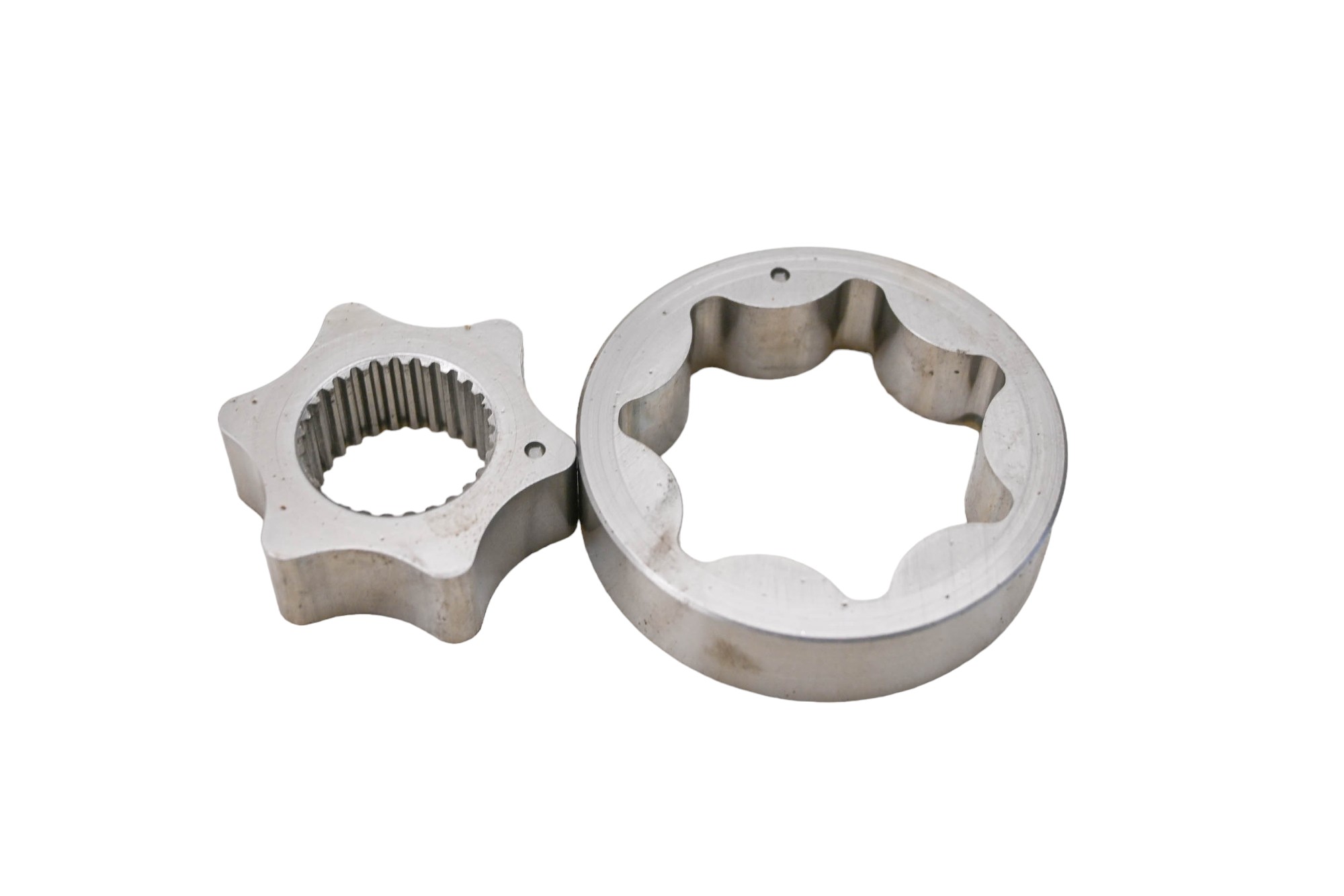 15 Kubota RTV1100CWX Oil Pump Rotors