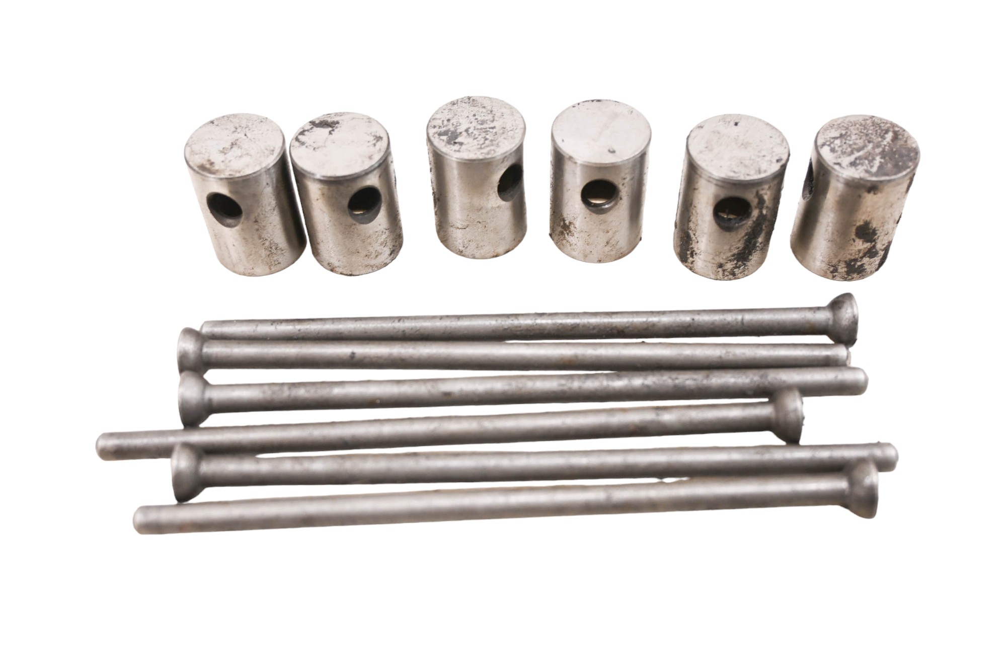 15 Kubota RTV-X900 Push Rods & Buckets