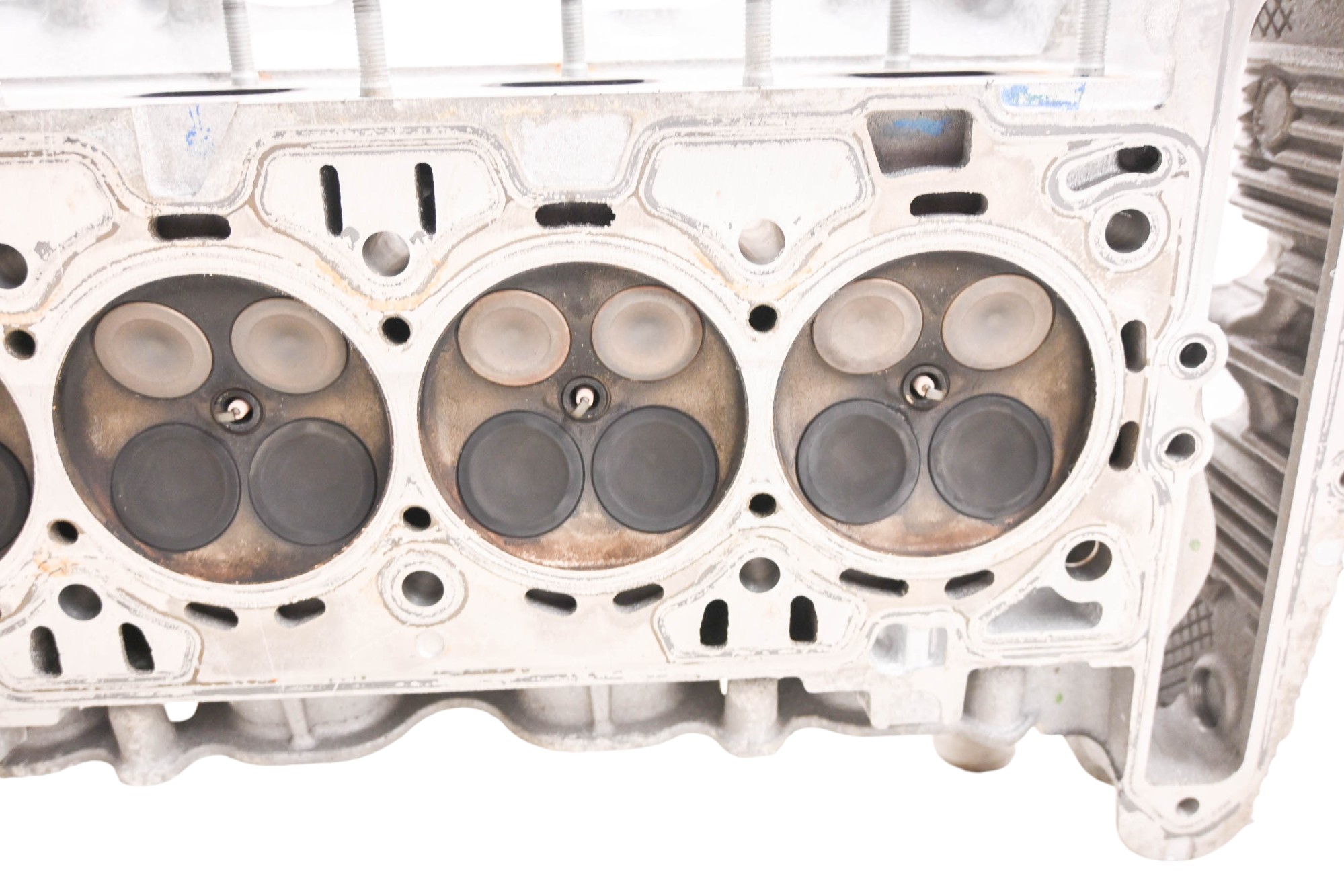 16 Polaris Slingshot SL Cylinder Head