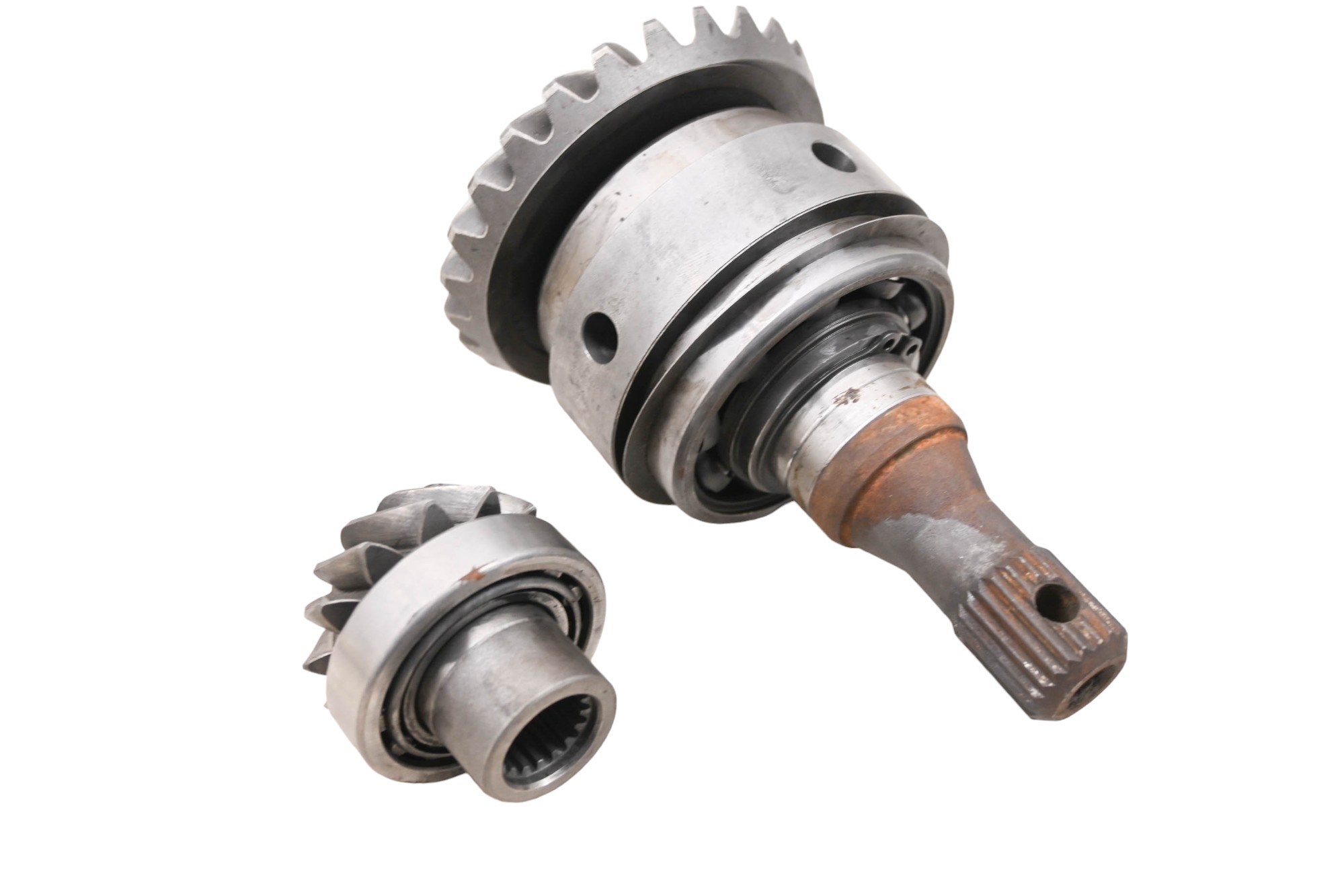13 John Deere Gator 855D Transmission Bevel Gears Output Shaft