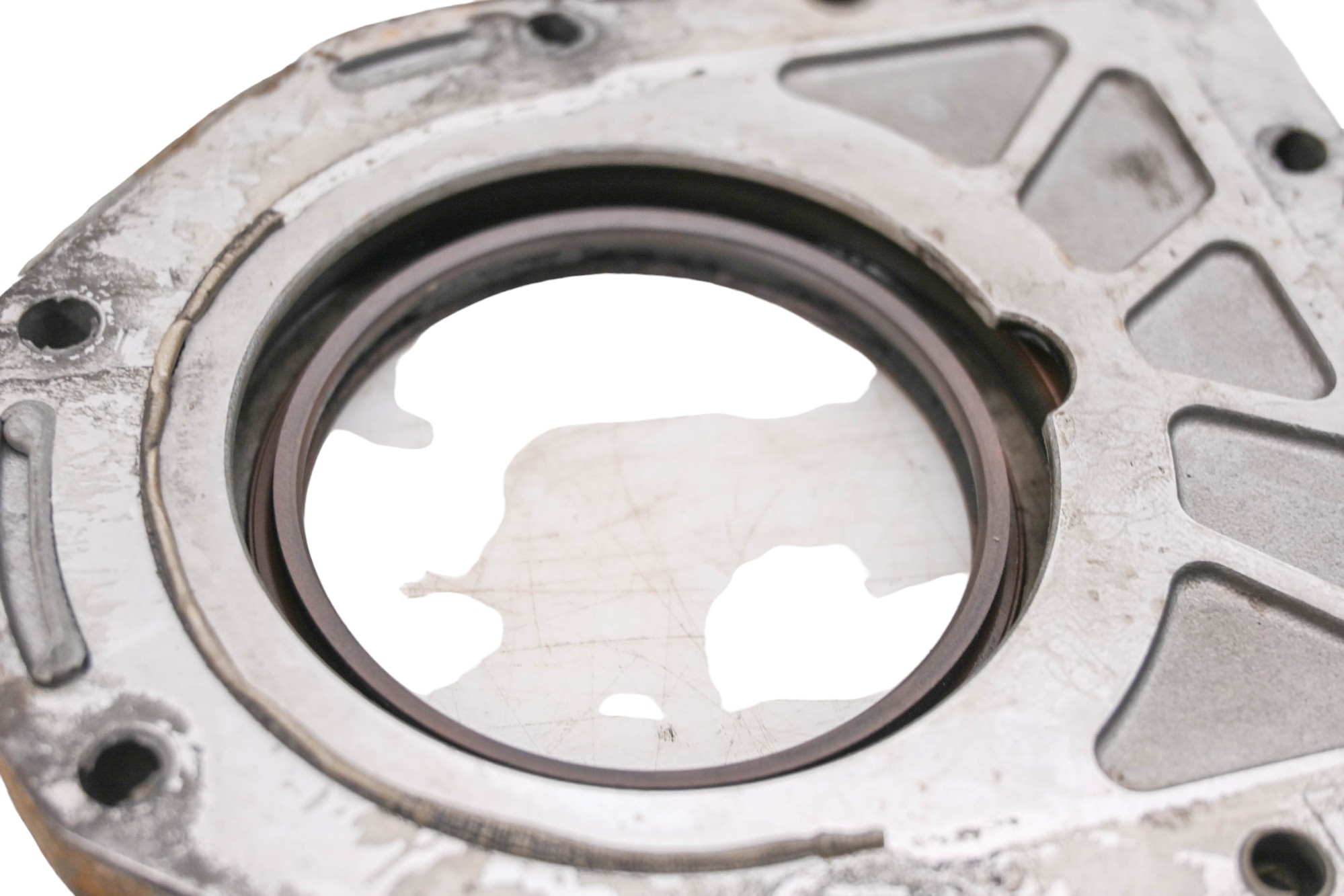 13 John Deere Gator 855D Engine Oil Seal Housing Cover