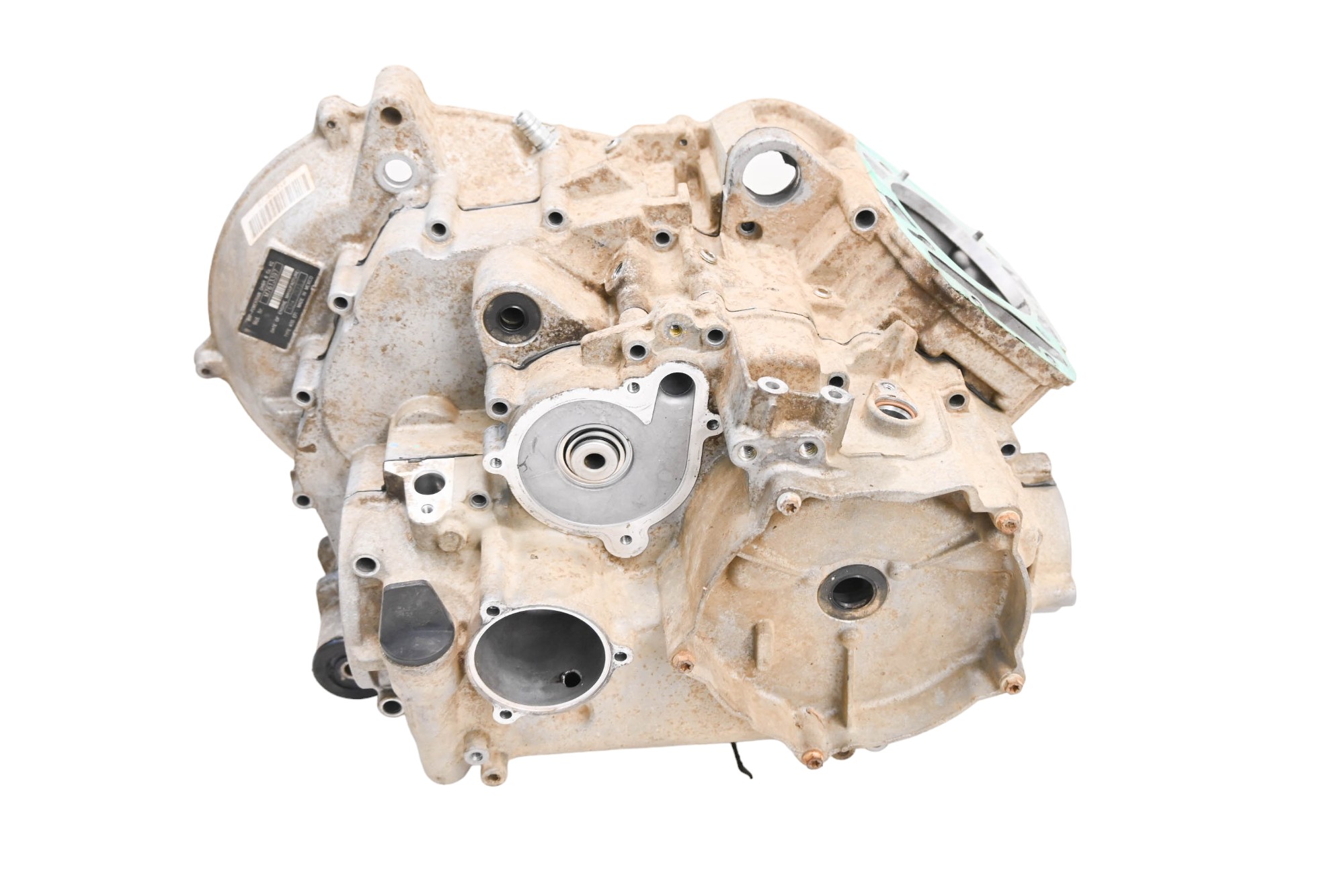 11 Can-Am Outlander 400 XT 4x4 Crankcase Center Crank Case