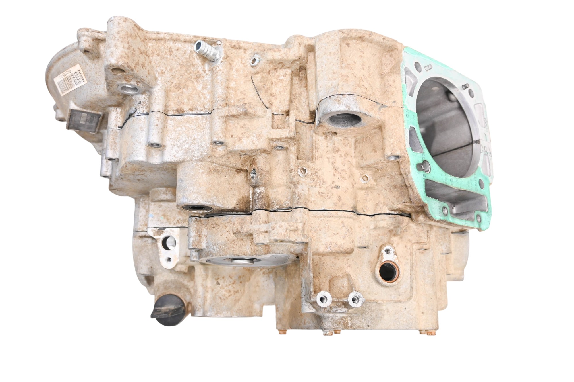 11 Can-Am Outlander 400 XT 4x4 Crankcase Center Crank Case