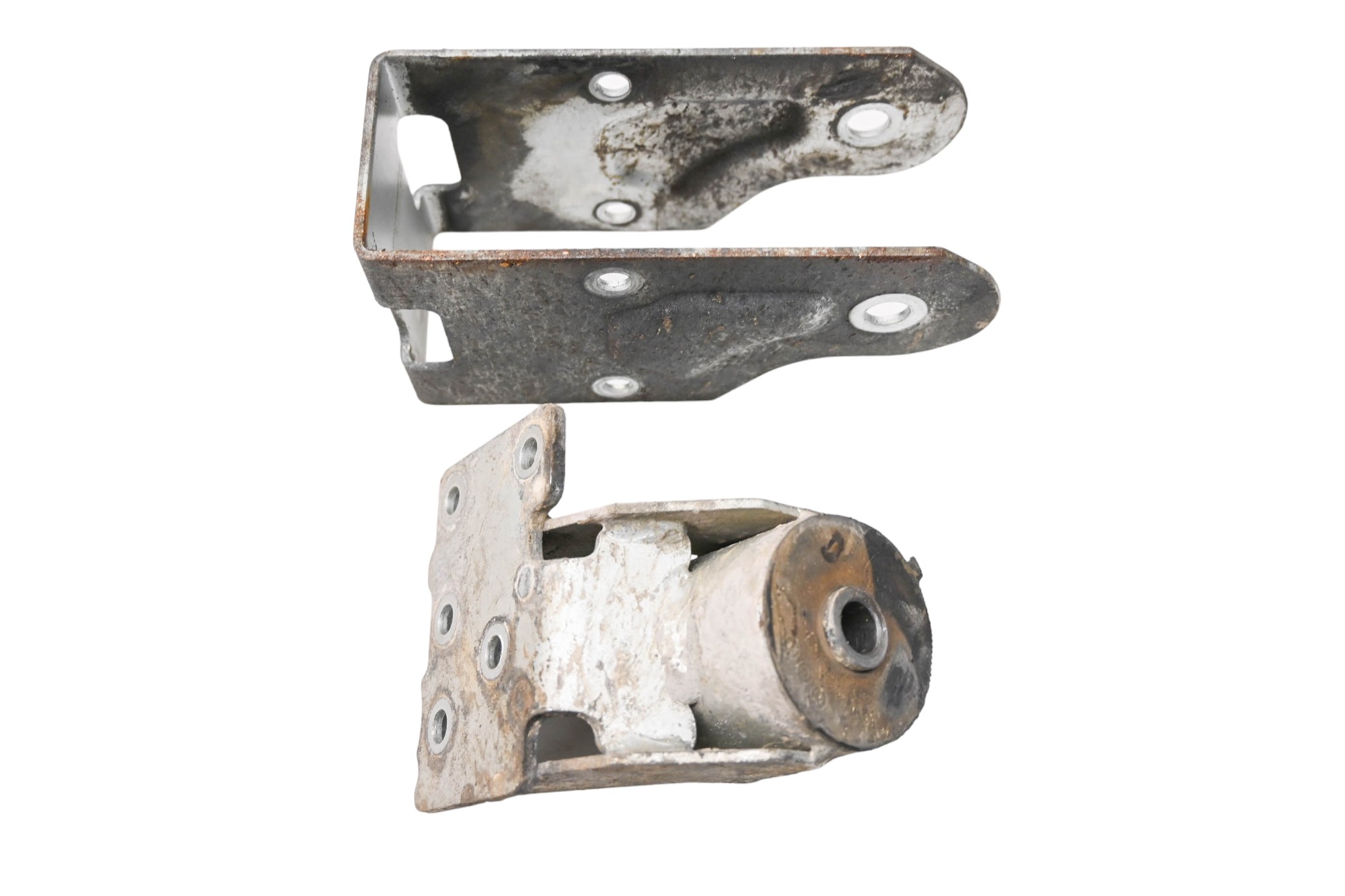 17 Kubota RTV X1140 Transmission Support Bracket Mounts