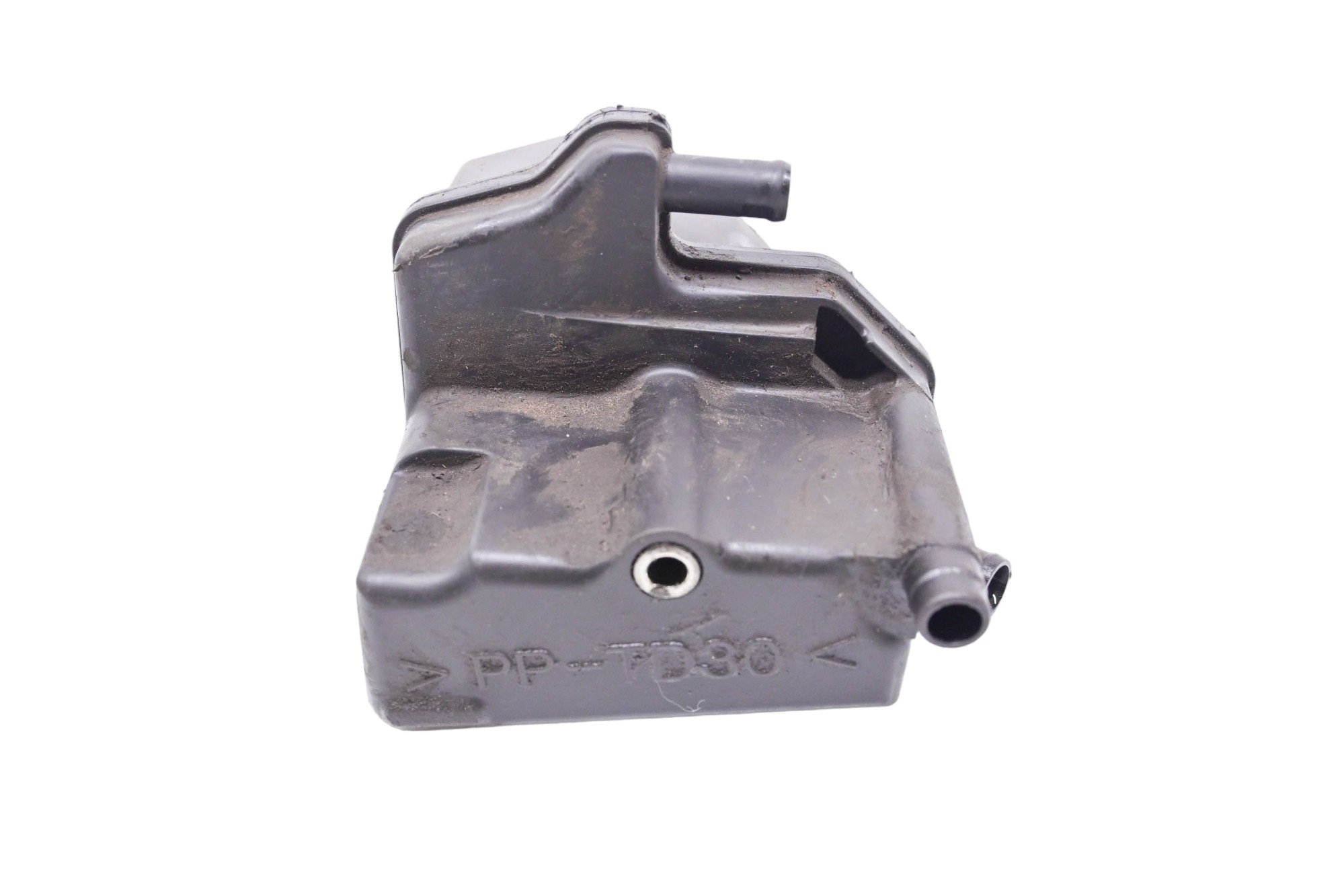 13 Yamaha YFZ450R Crankcase Breather Box Vent