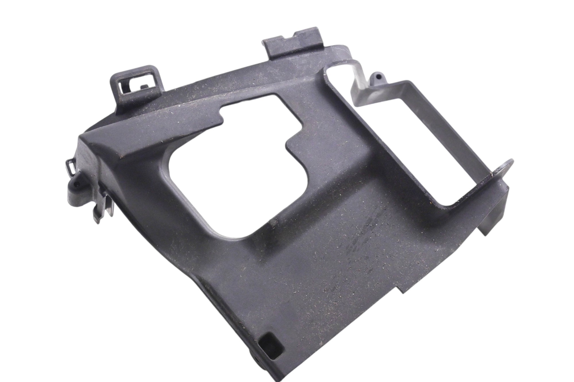 24 Piaggio Liberty 150 Cylinder Head Exhaust Side Cover