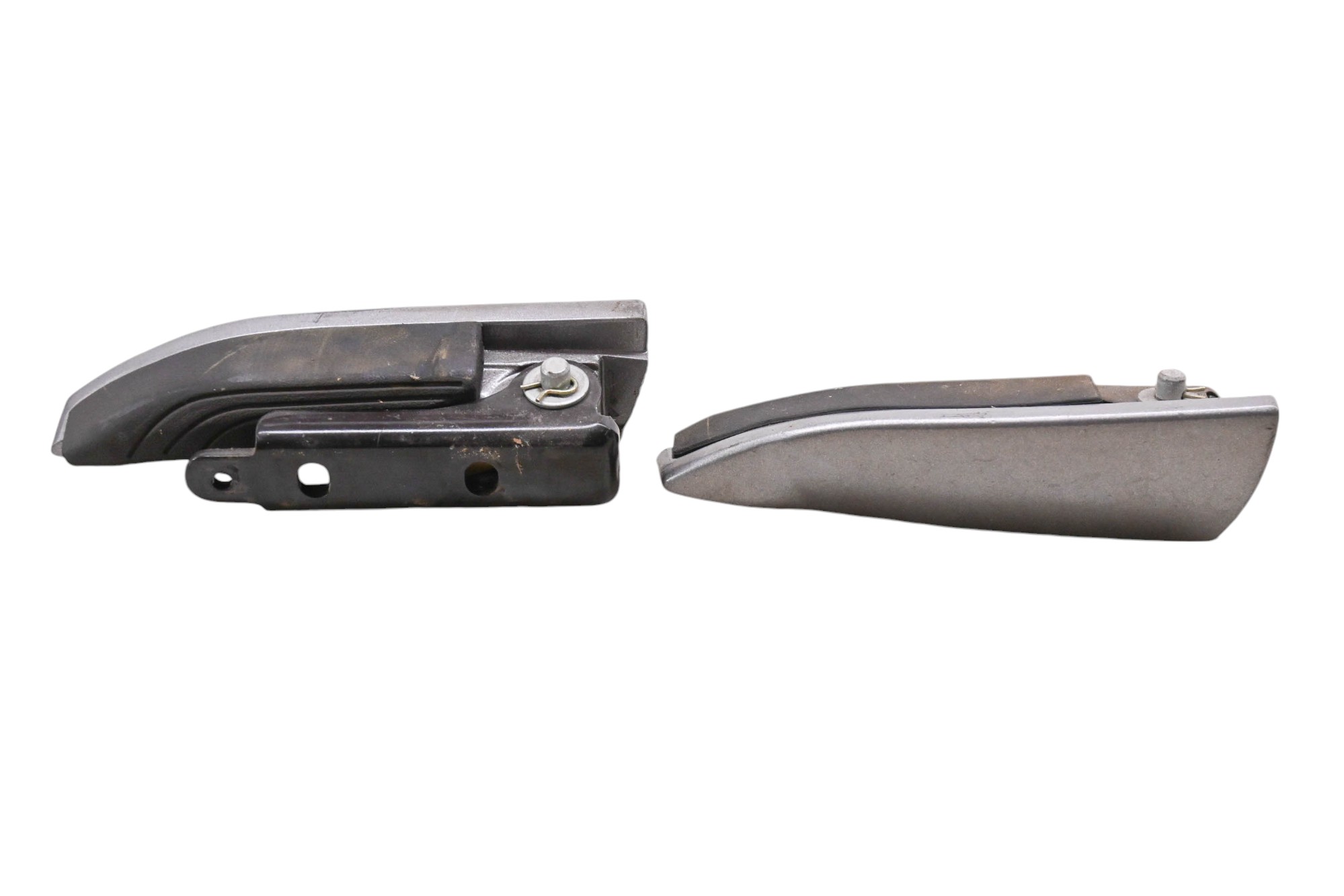 16 Piaggio MP3 500 Sport ABS Foot Pegs