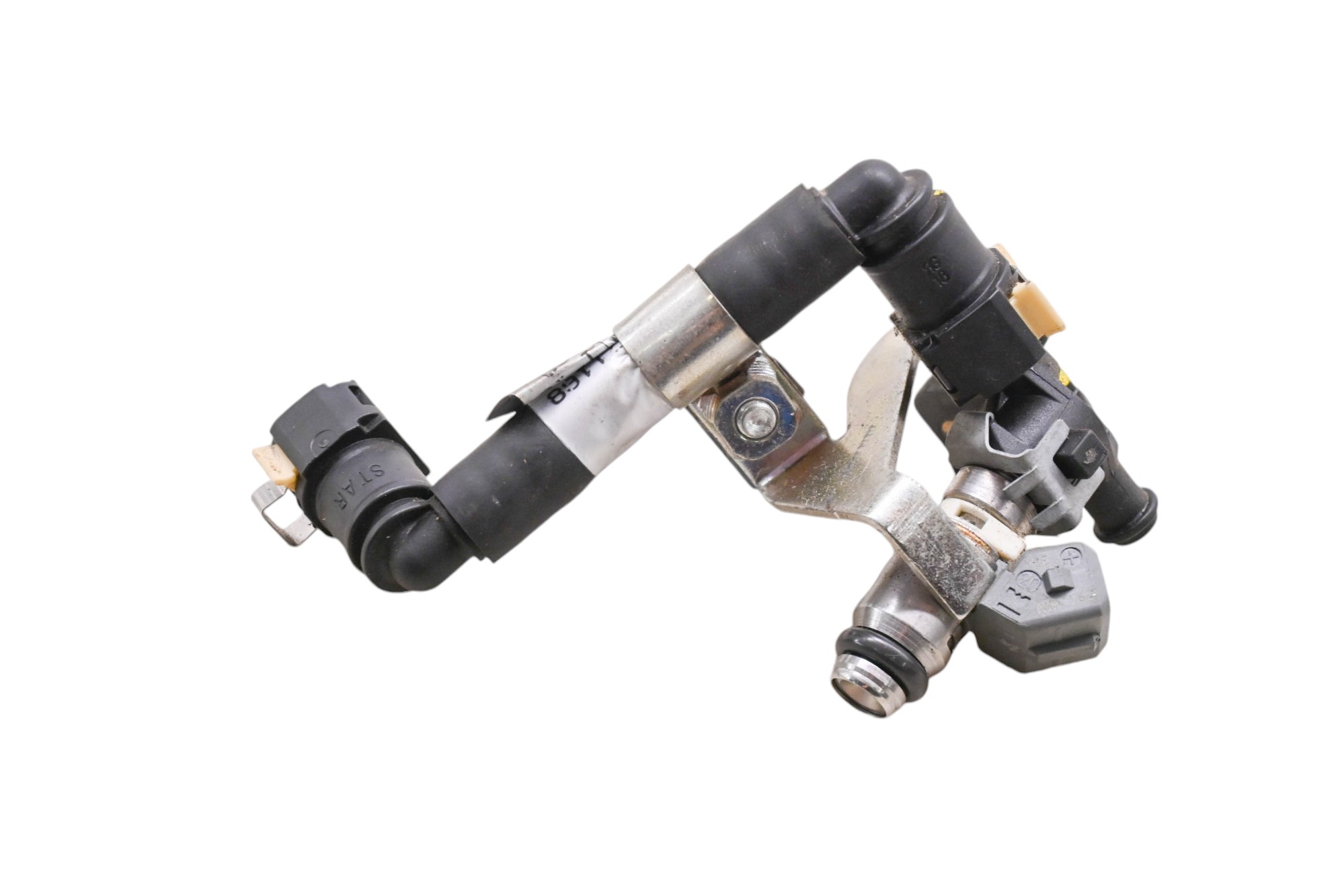 16 Piaggio MP3 500 Sport ABS Fuel Injector & Line