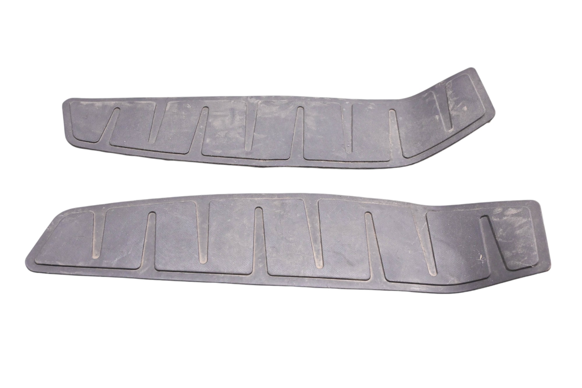16 Piaggio MP3 500 Sport ABS Left & Right Foot Pads