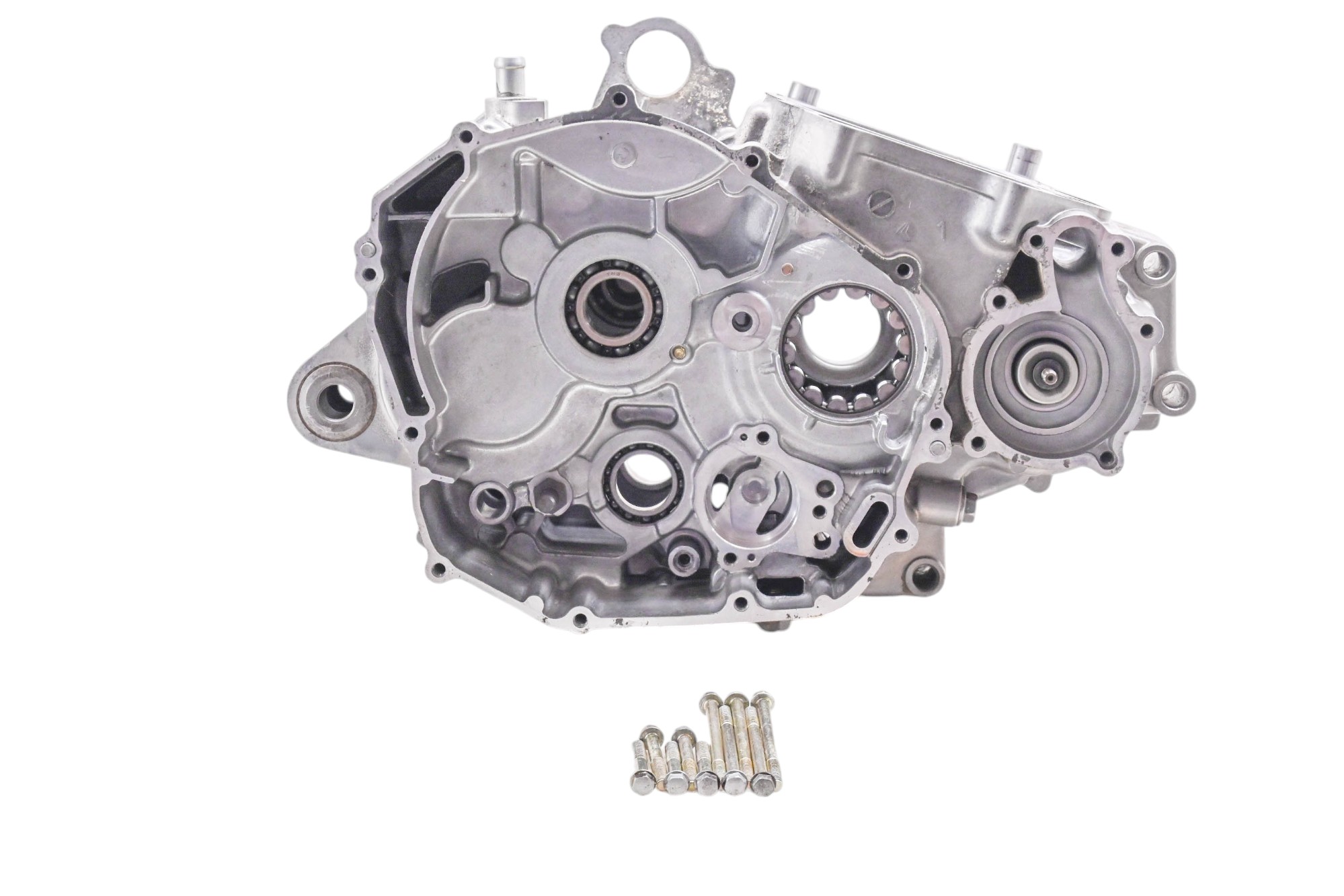 03 Polaris Predator 500 Crankcase Center Crank Case