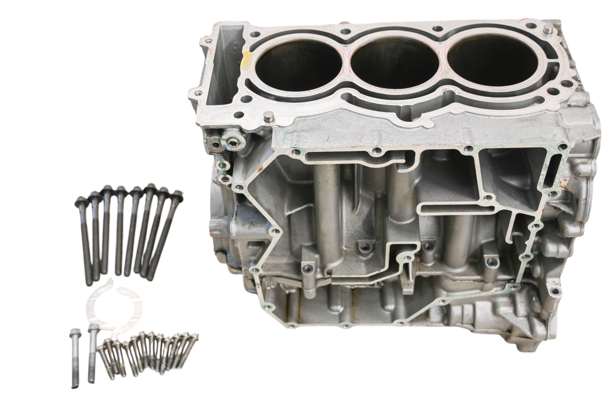 22 Can-Am Ryker Rally 900 Crankcase Center Crank Case & Cylinders