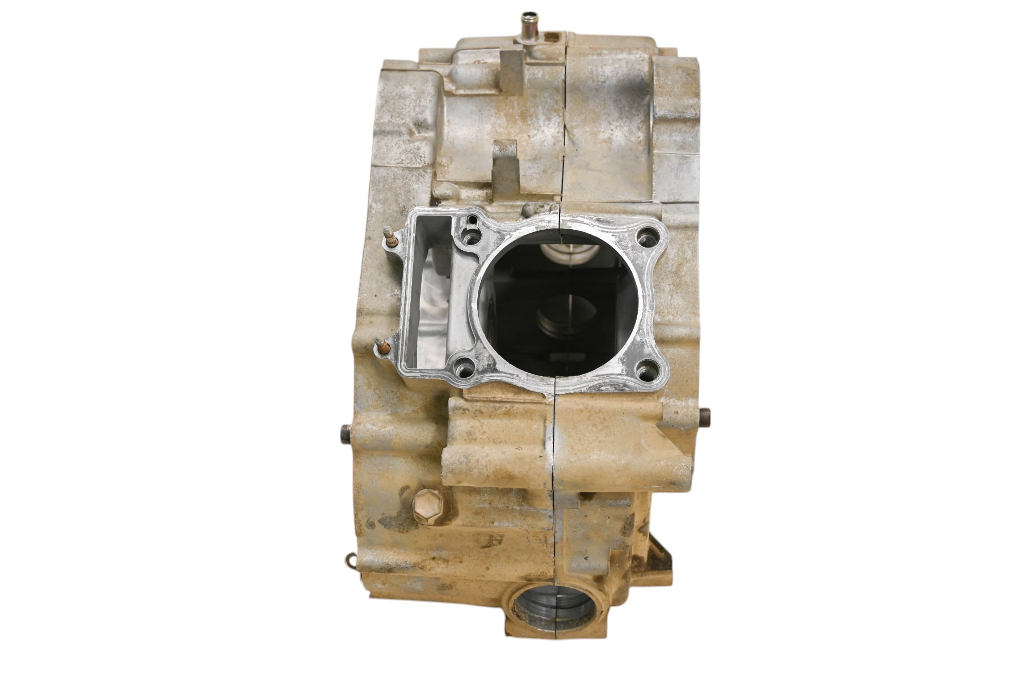 97 Arctic Cat Bearcat 454 4x4 Crankcase Center Crank Case