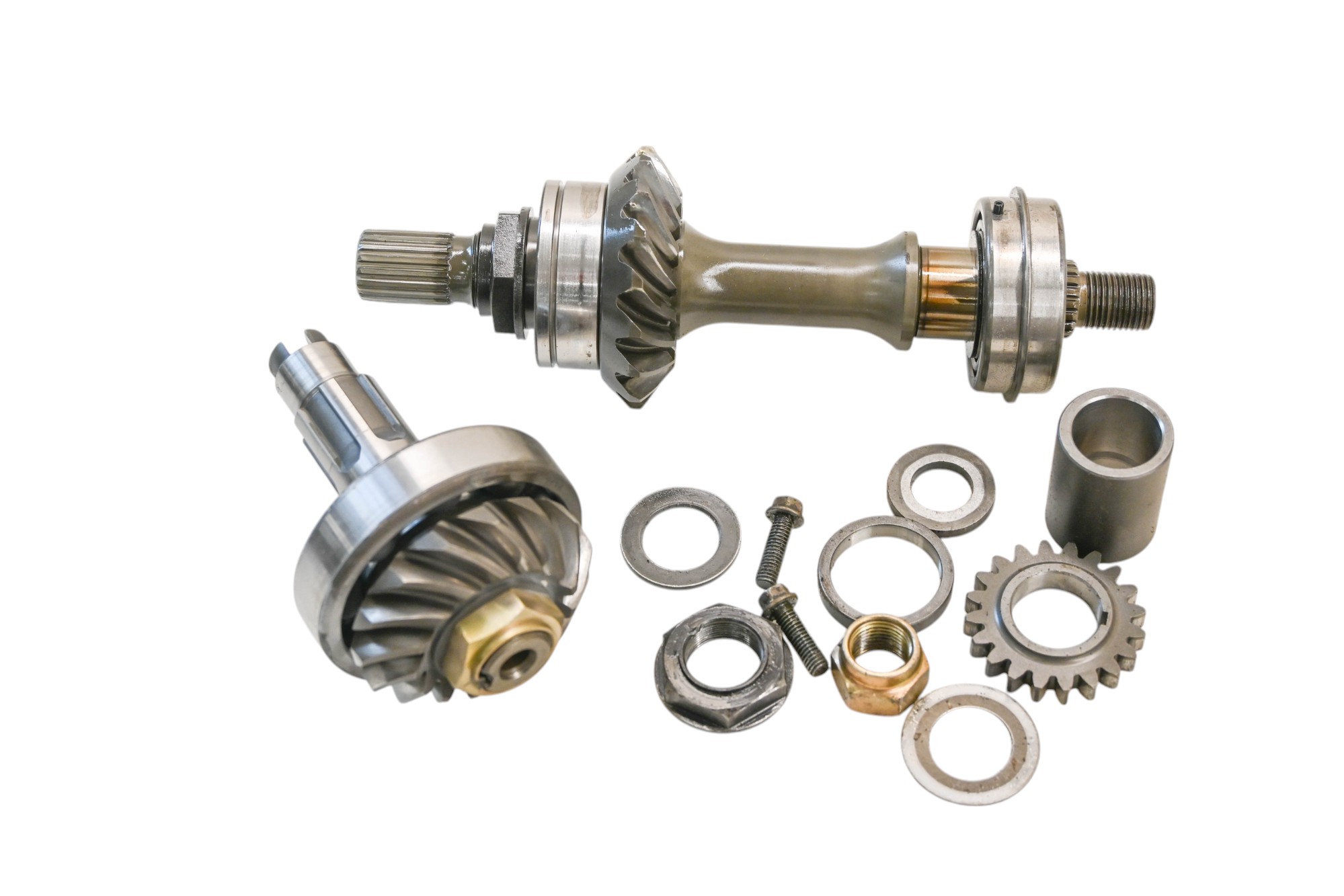97 Arctic Cat Bearcat 454 4x4 Transmission Bevel Gears Output Shaft