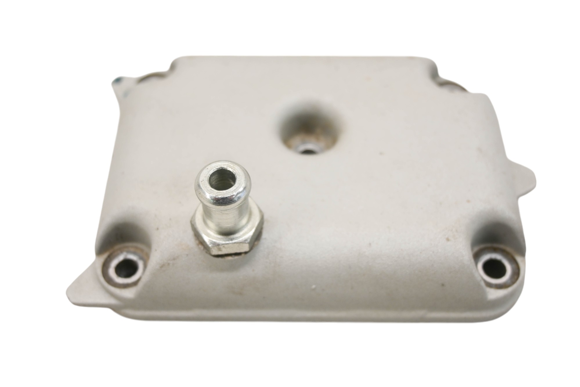 22 Royal Enfield Interceptor 650 Engine Breather Adaptor Cover INT650