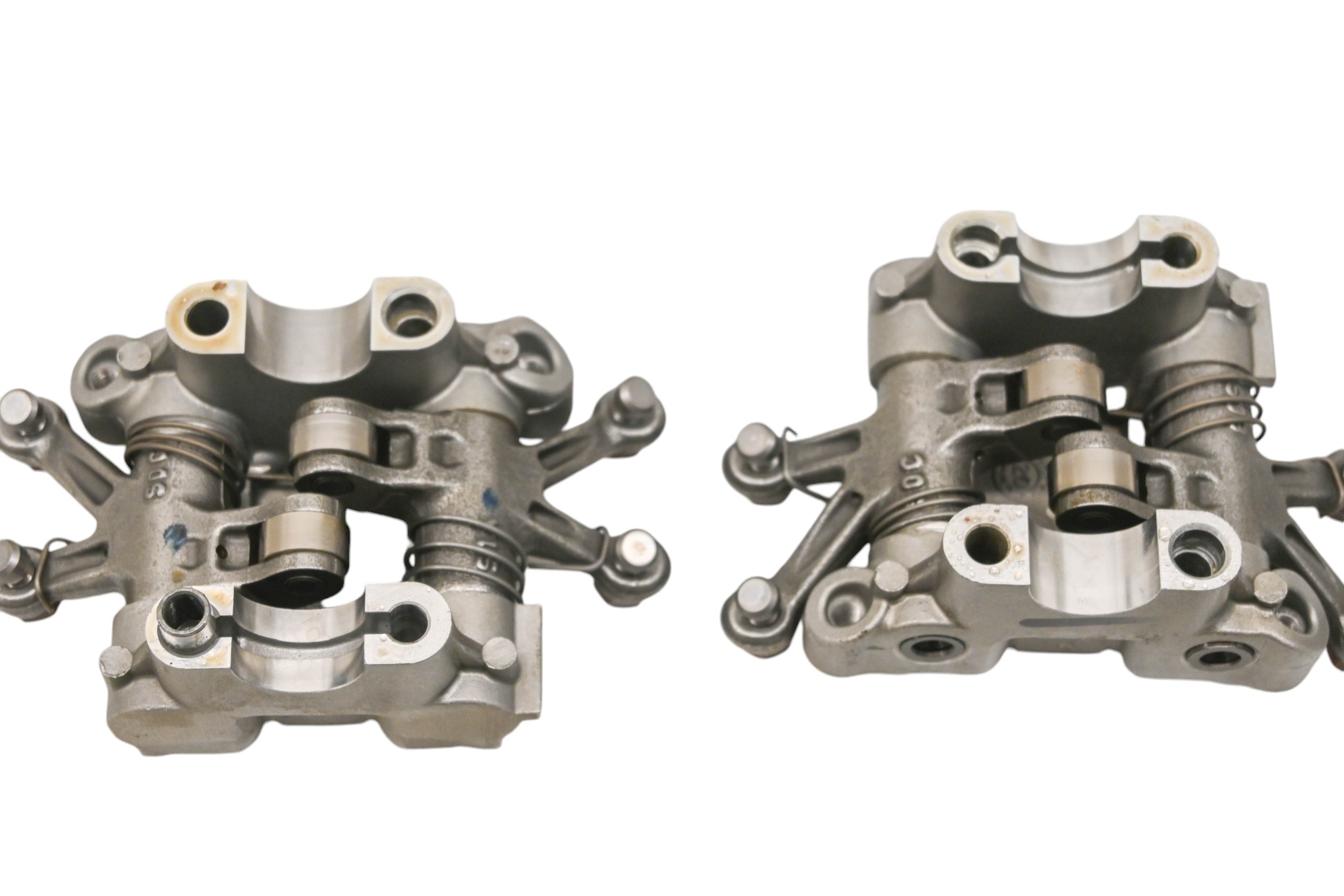 22 Royal Enfield Interceptor 650 Cylinder Head INT650
