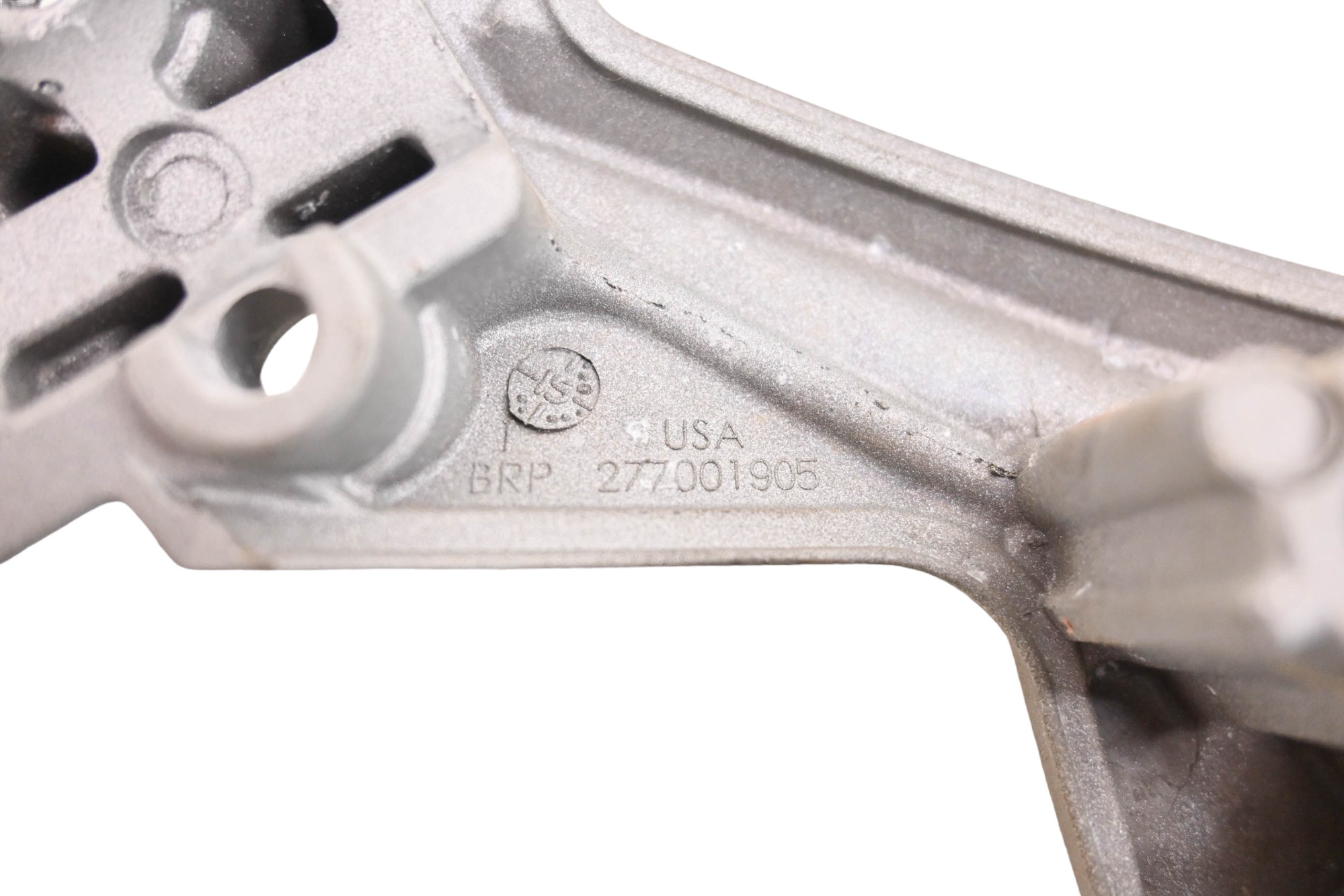 16 Sea-Doo RXT-X 300 Handlebar Clamps
