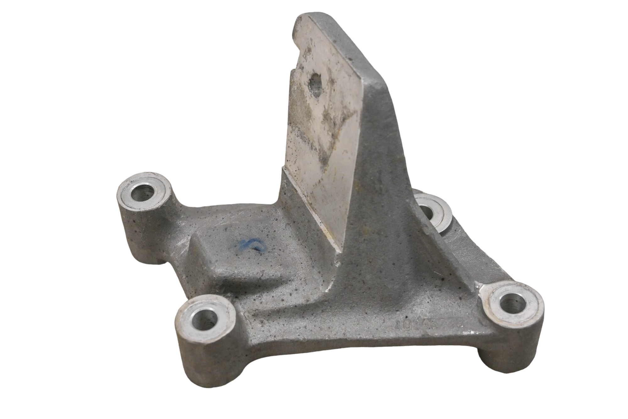 15 Polaris Slingshot SL Right Engine Mount Bracket