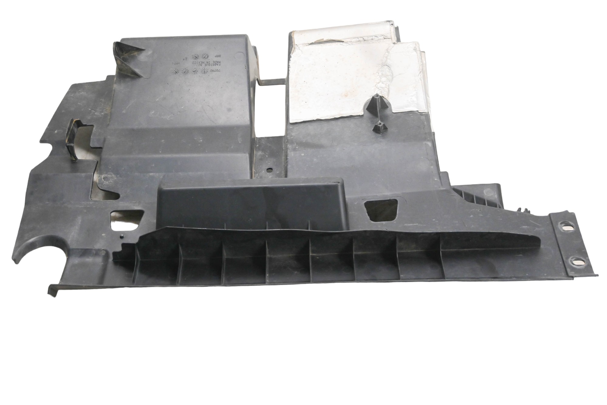 18 Can-Am Commander Max 1000R DPS Right Rear Deflector Cover