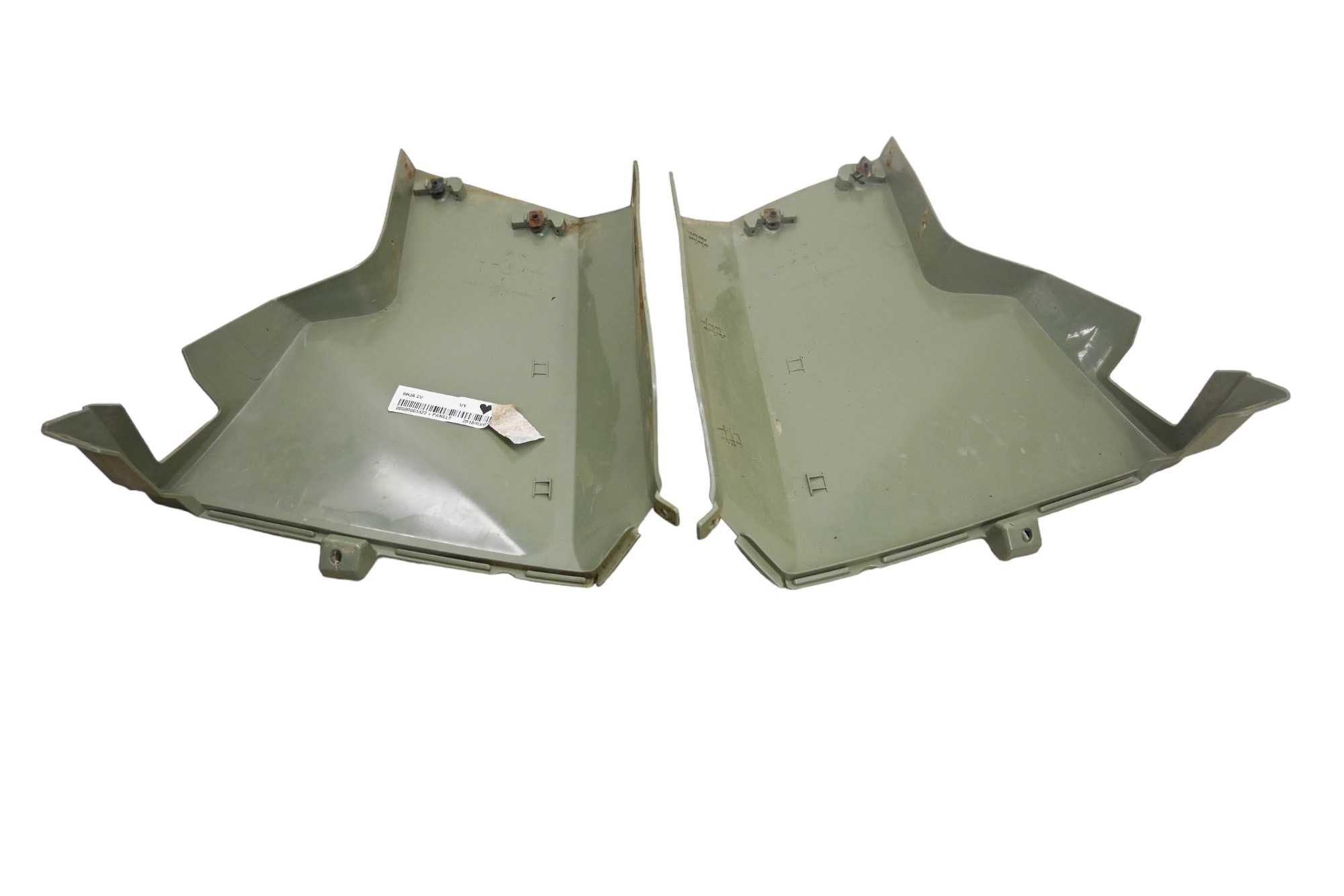 18 Can-Am Commander Max 1000R DPS Right & Left Lateral Front Panels