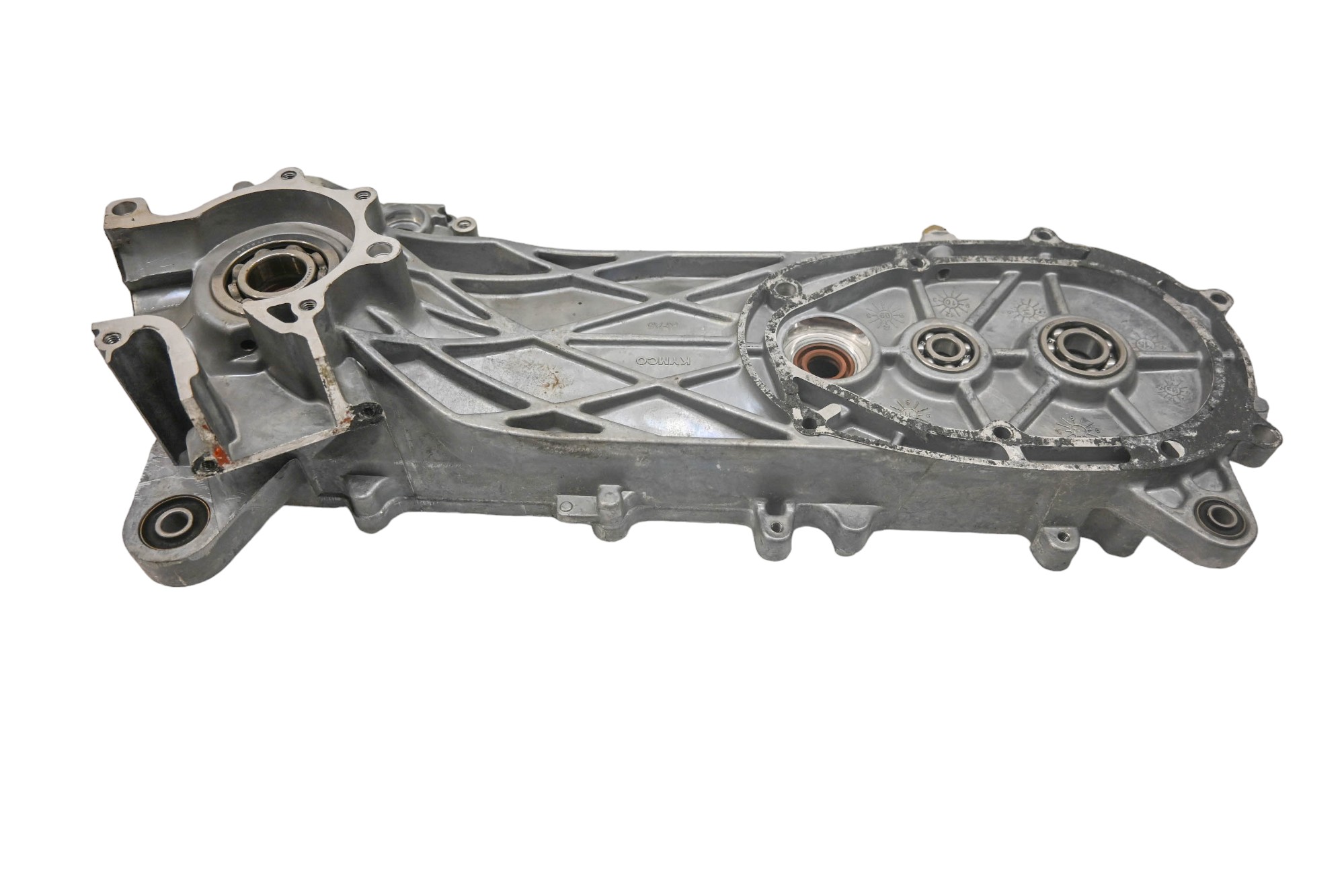 14 Kymco Super 8 50 2T Left Side Crankcase Center Crank Case KF10CD