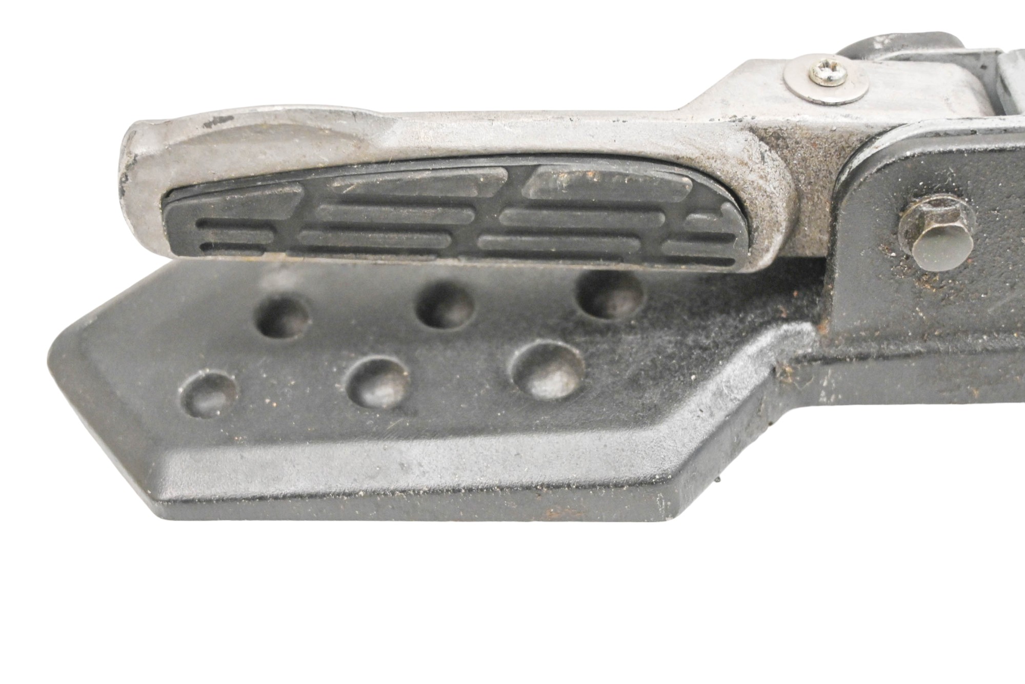14 Kymco Super 8 50 2T Left Rear Foot Rest Peg KF10CD