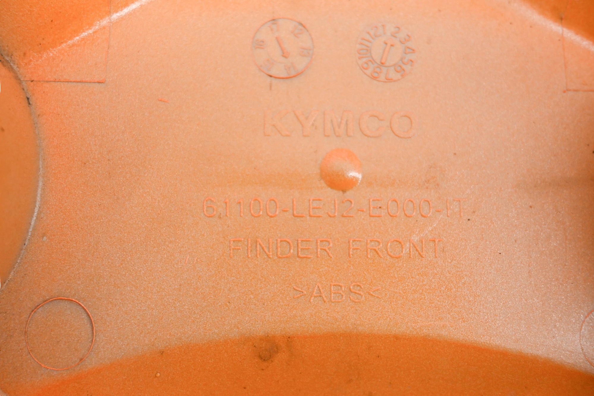 14 Kymco Super 8 50 2T Front Fender KF10CD