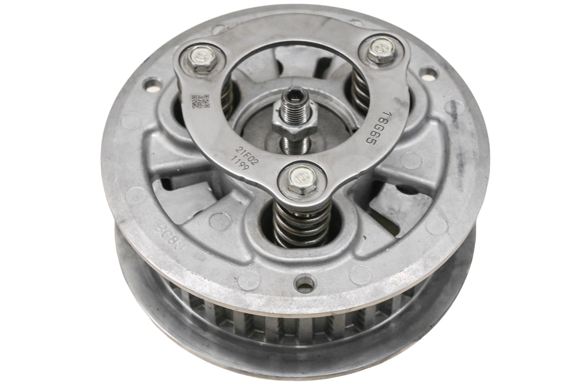 18 Harley-Davidson Street Bob Complete Clutch Basket Hub & Pressure Plate FXBB107
