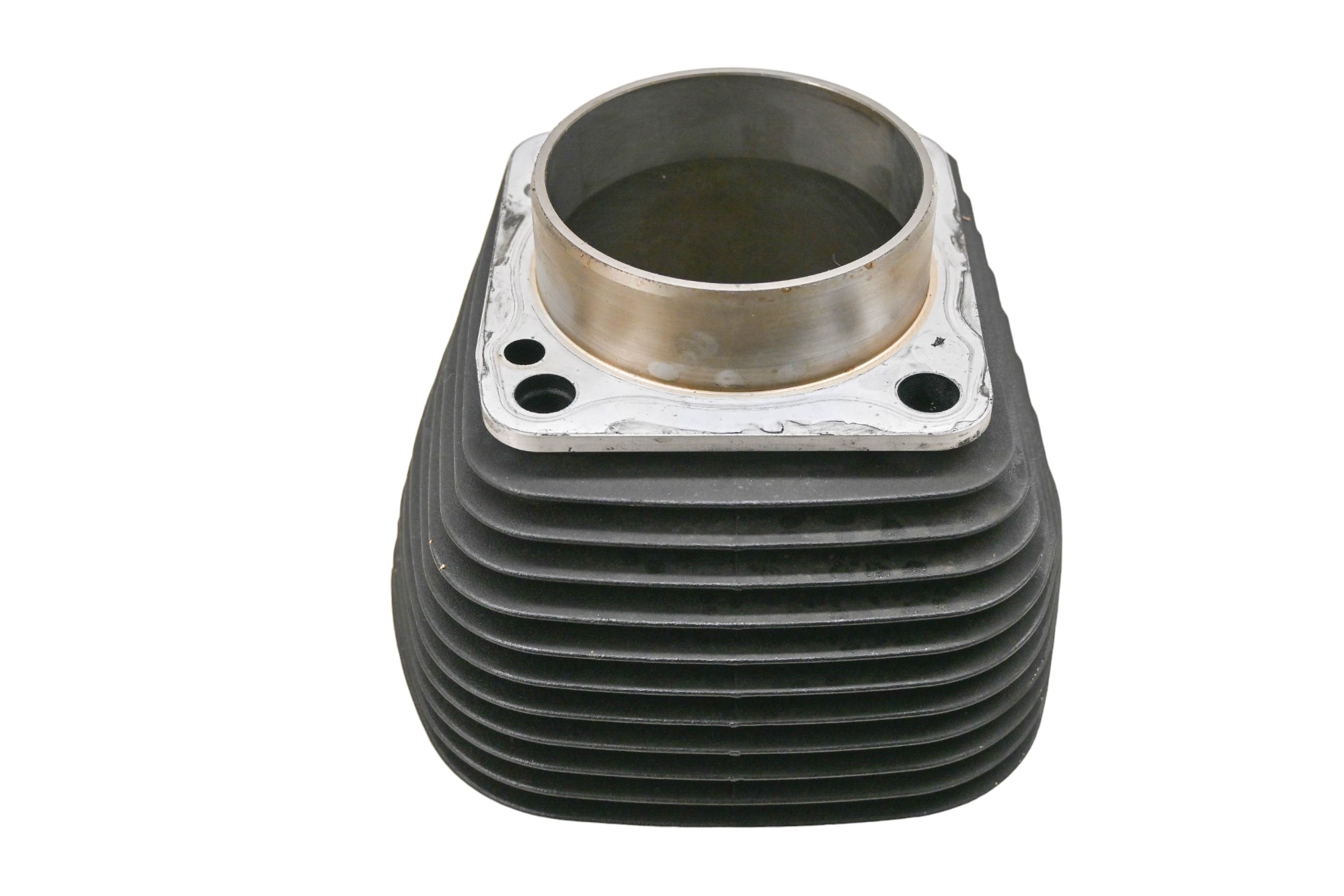 18 Harley-Davidson Street Bob Rear Cylinder FXBB107