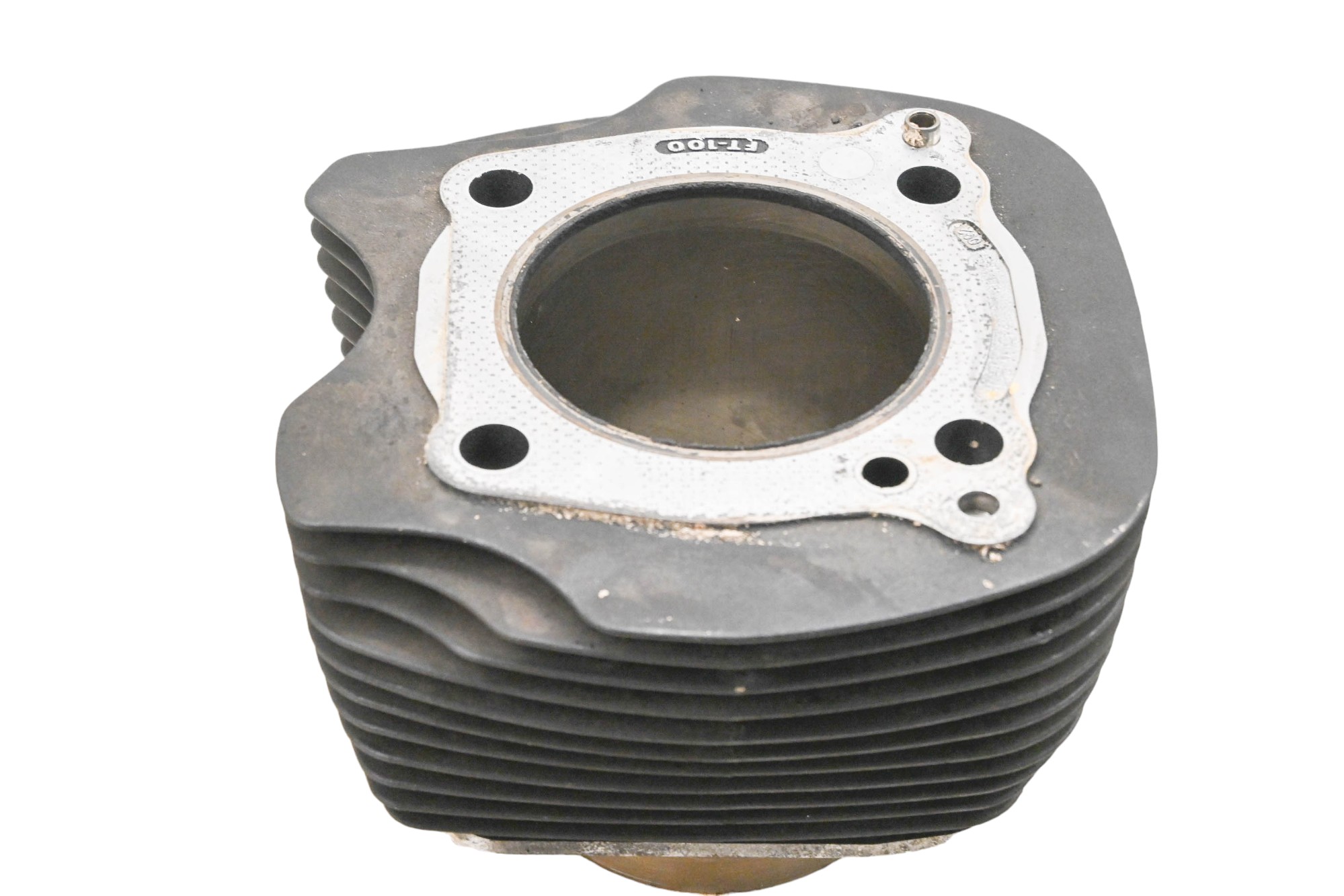 18 Harley-Davidson Street Bob Front Cylinder FXBB107