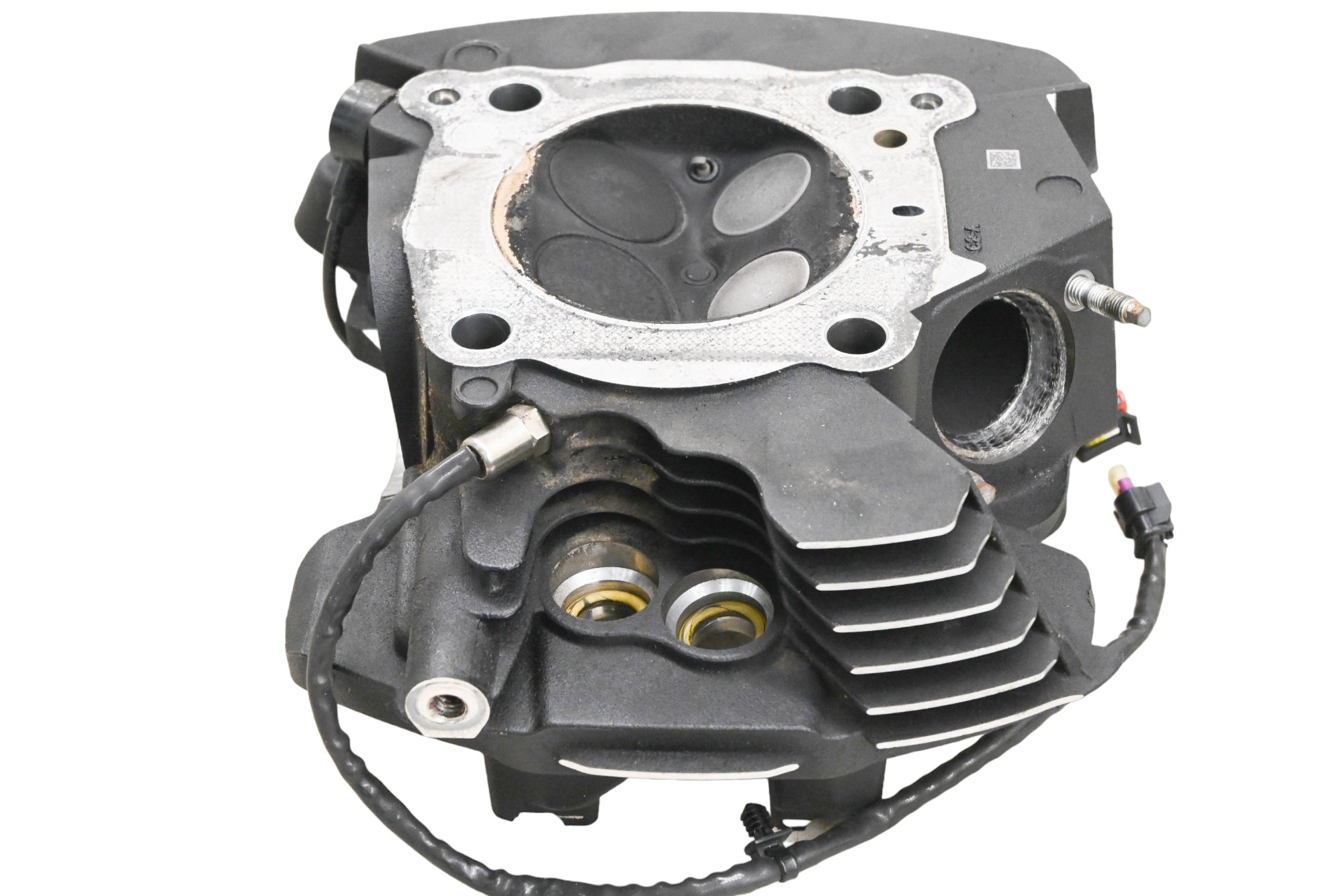 18 Harley-Davidson Street Bob Rear Cylinder Head FXBB107