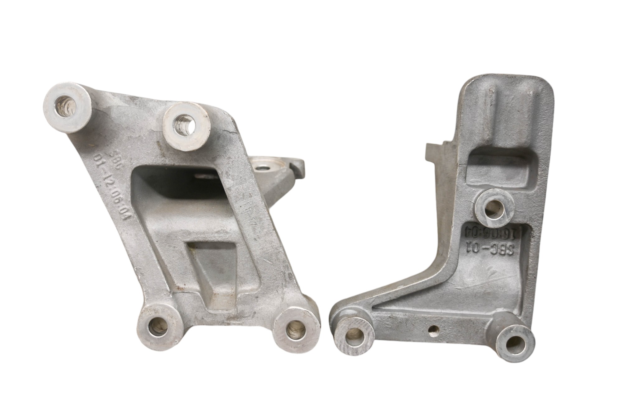 18 Polaris Slingshot SL Icon Engine Mounting Brackets