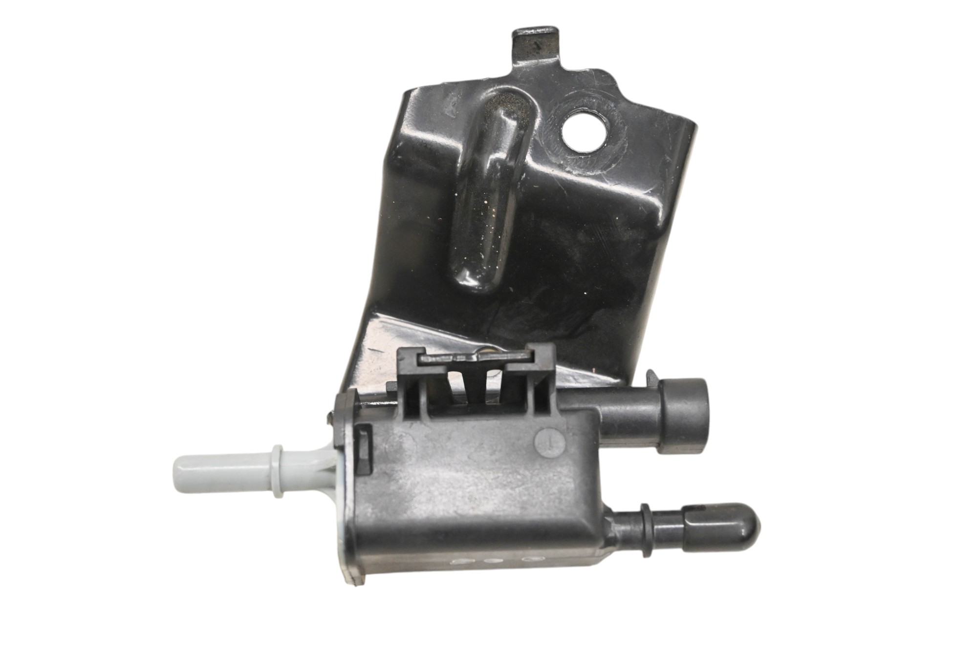 18 Polaris Slingshot SL Icon Vapor Canister Purge Solenoid Valve
