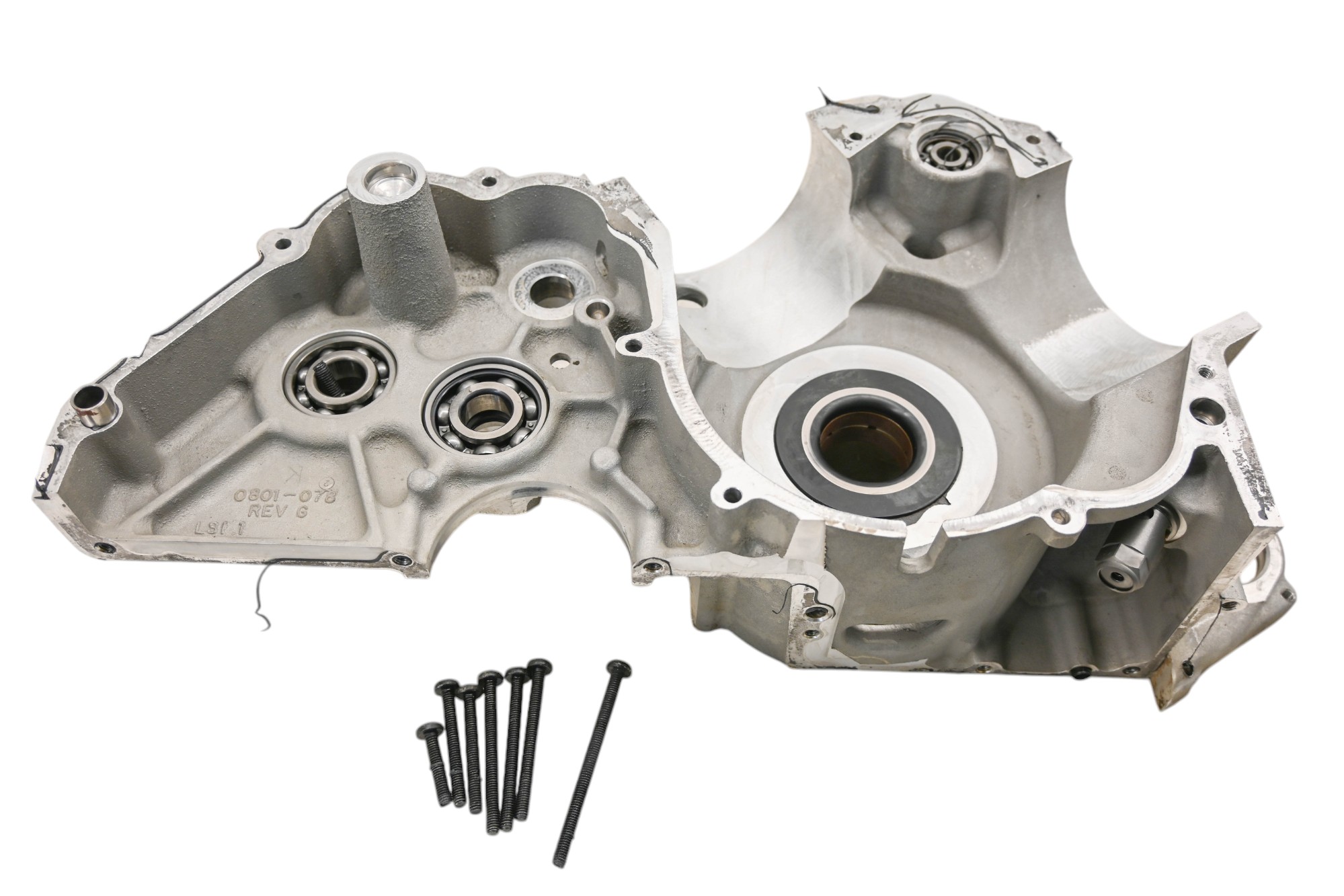 08 Arctic Cat Thundercat 1000 H2 4x4 Left Crankcase Center Half Crank Case