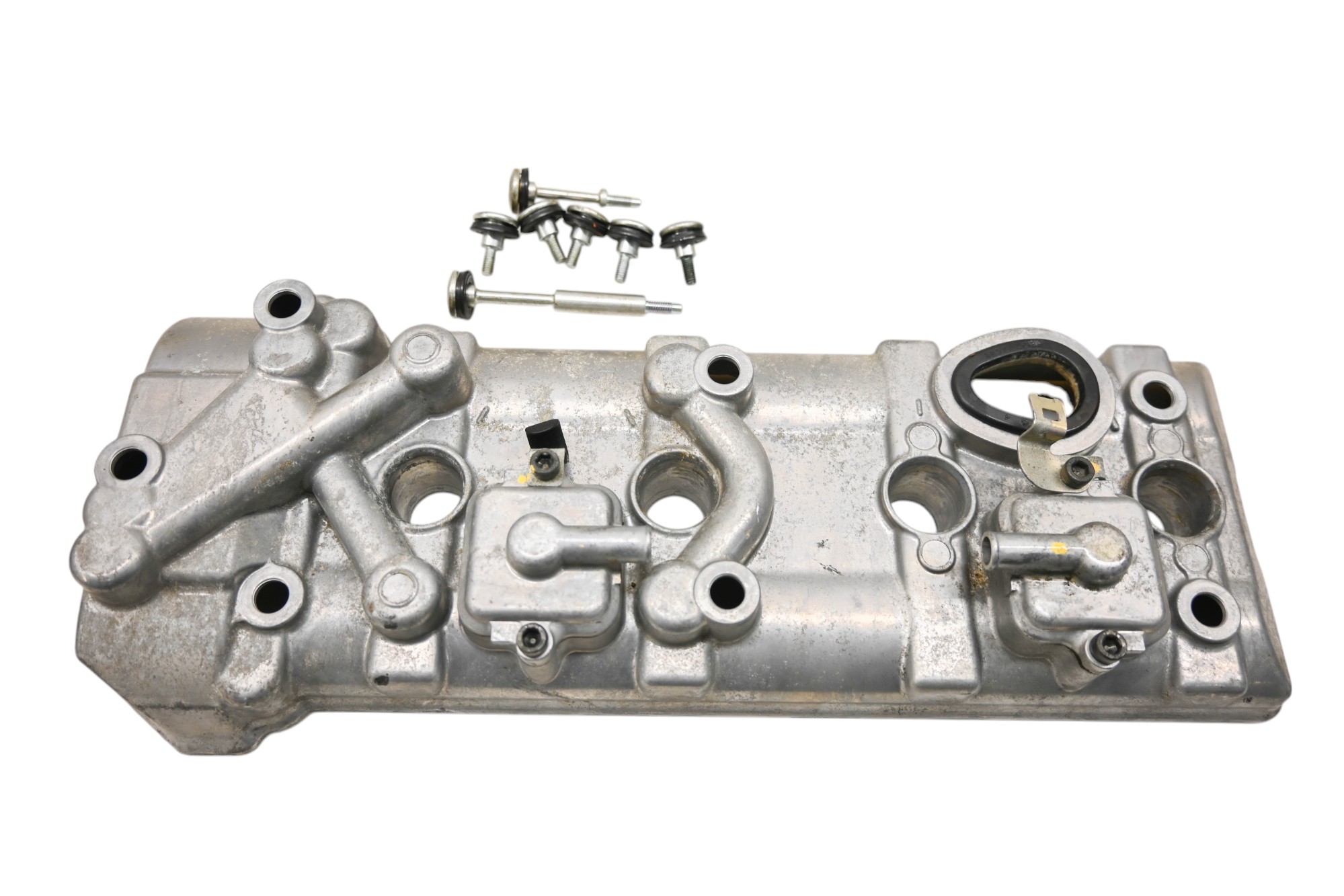 13 Kawasaki Concours 14 Valve Cover ZG1400