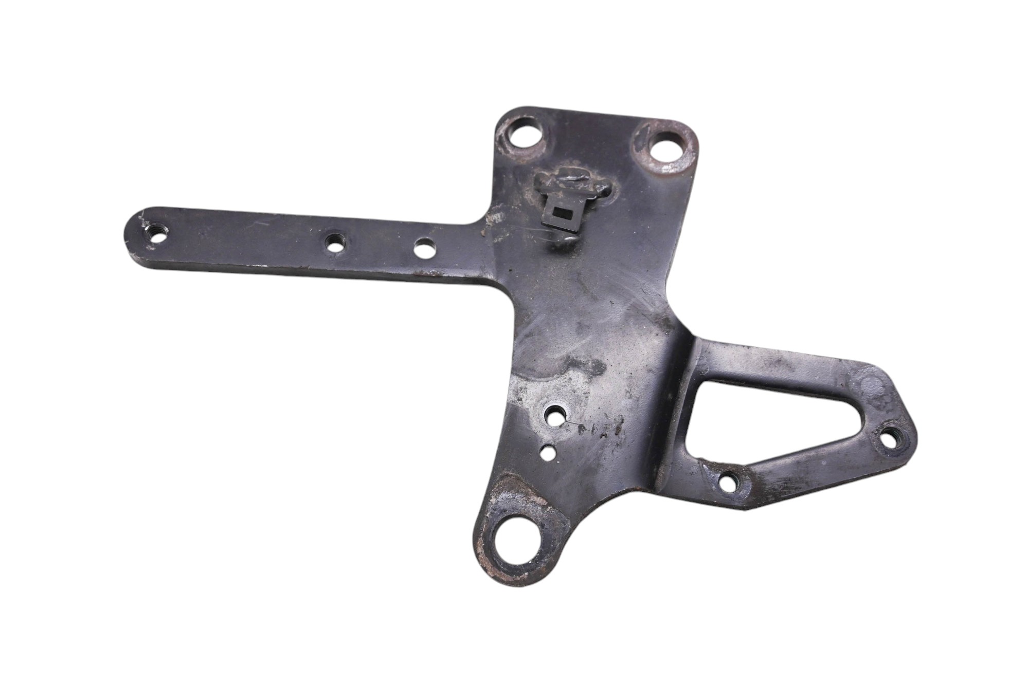 14 Yamaha Bolt R-Spec Engine Motor Frame Bracket Mount XVS950